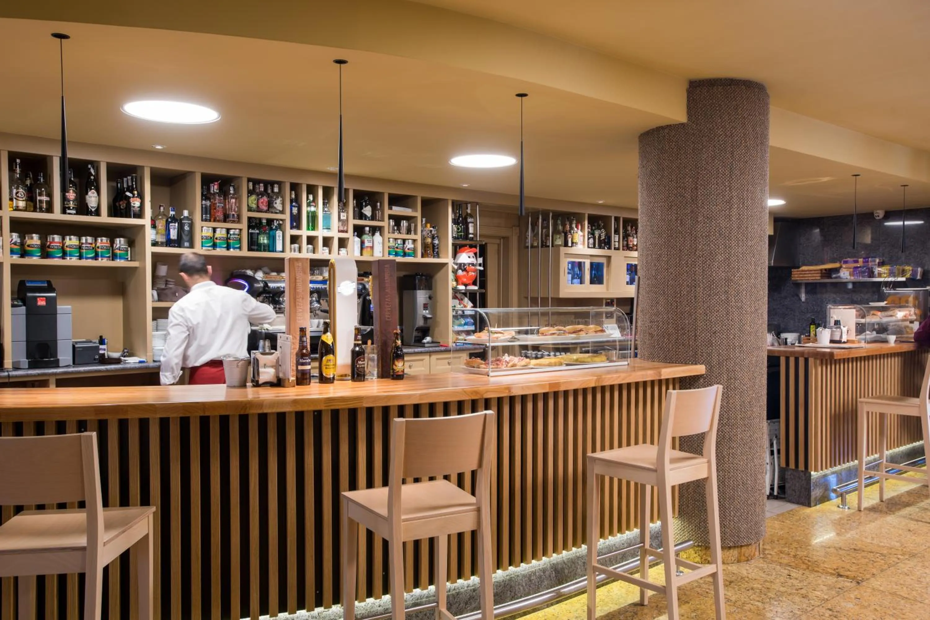 Lounge or bar in Hotel Spa Villa Pasiega