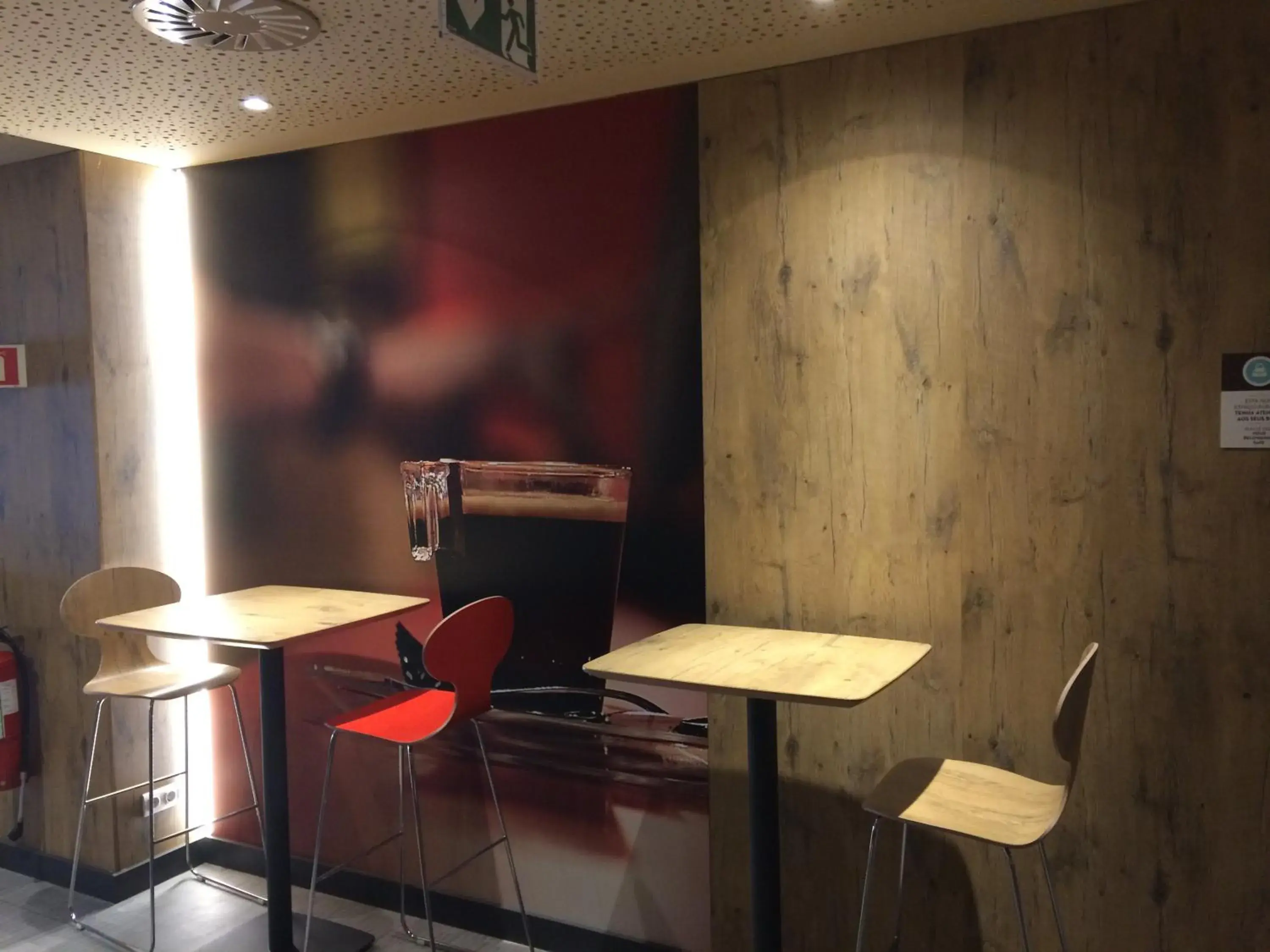 Lounge or bar in Hotel ibis Braga Lounge or bar in Hotel ibis Braga