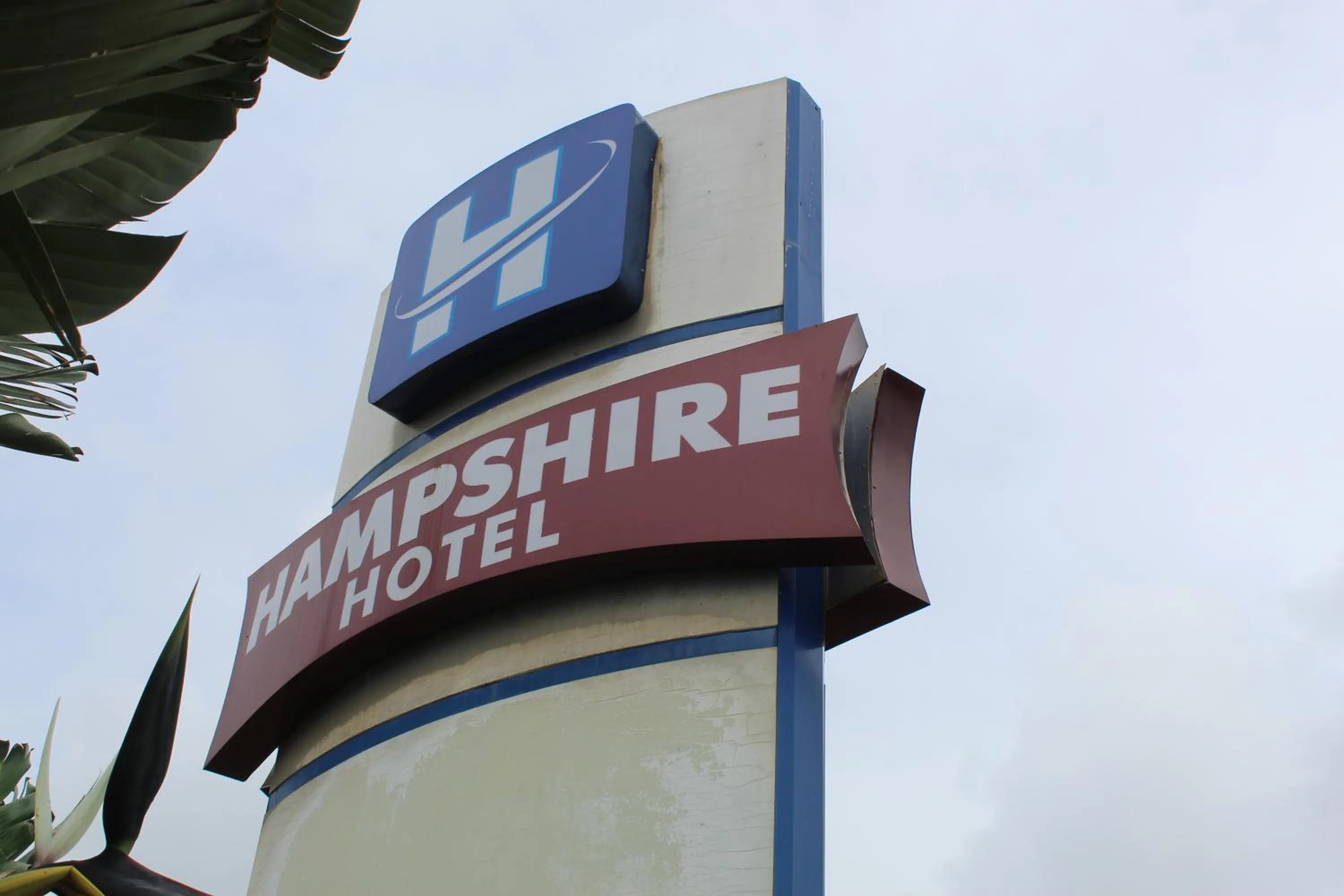 Property building in Hampshire Hotel - Ballito