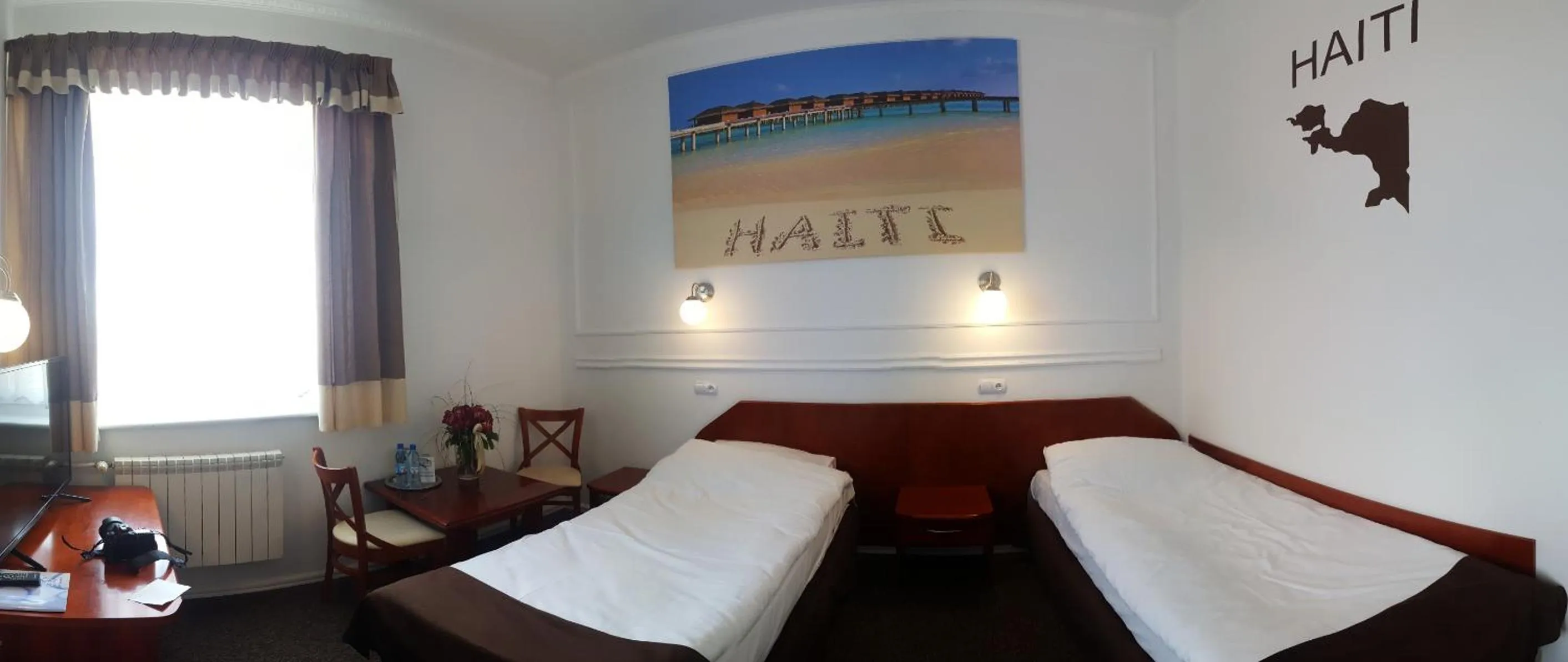 People, Bed in Hotel Granada