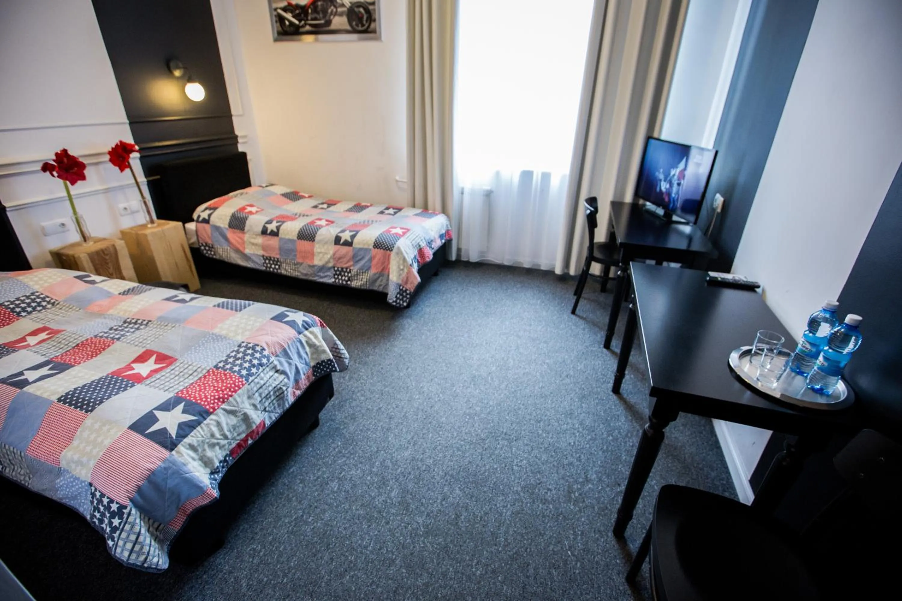 Bed in Hotel Granada