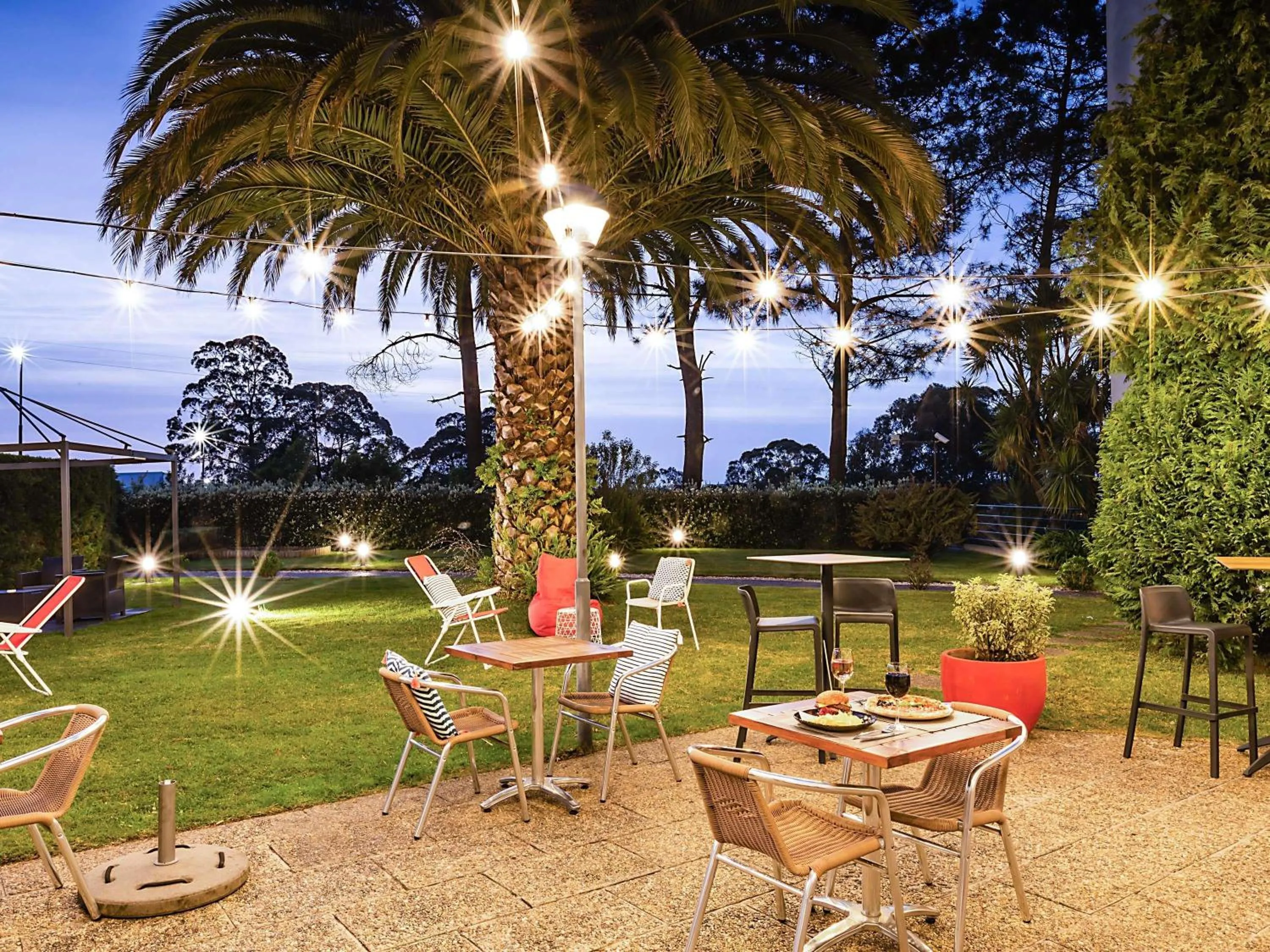 Restaurant/places to eat in Hotel ibis Porto Gaia