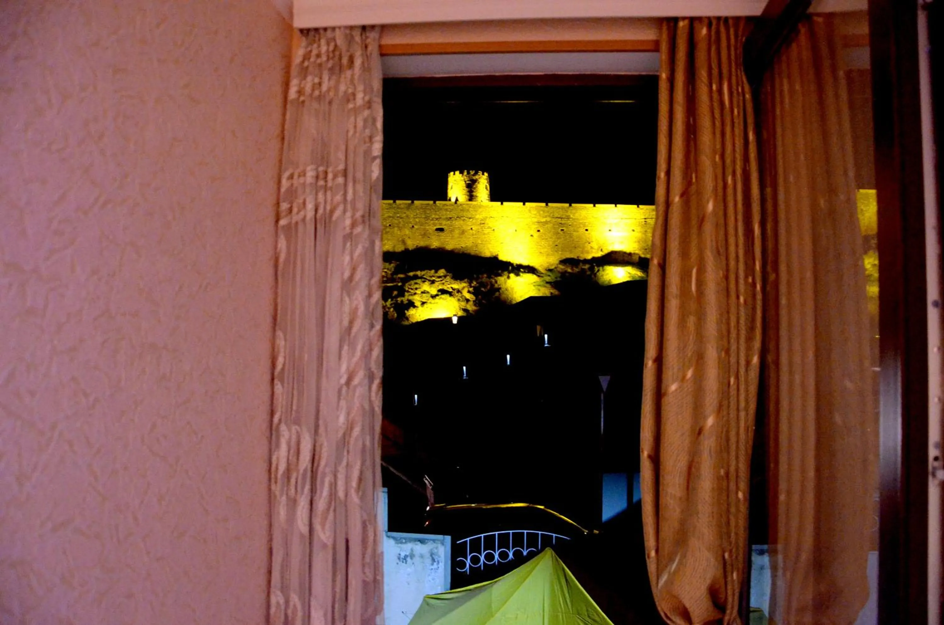 Bed in Light House Old City