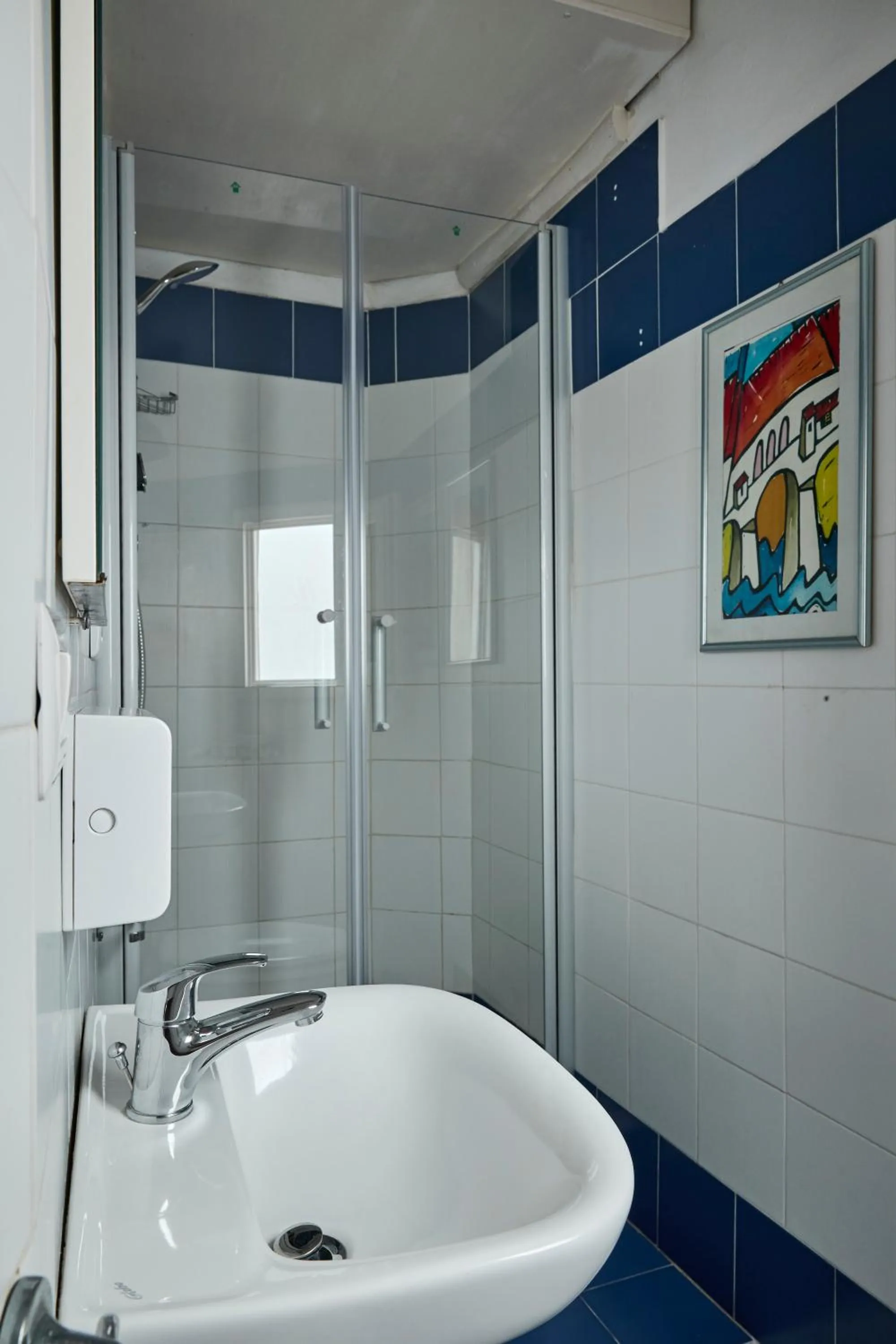 Shower in B&B Lorenzo&Lorenzo Vol.2