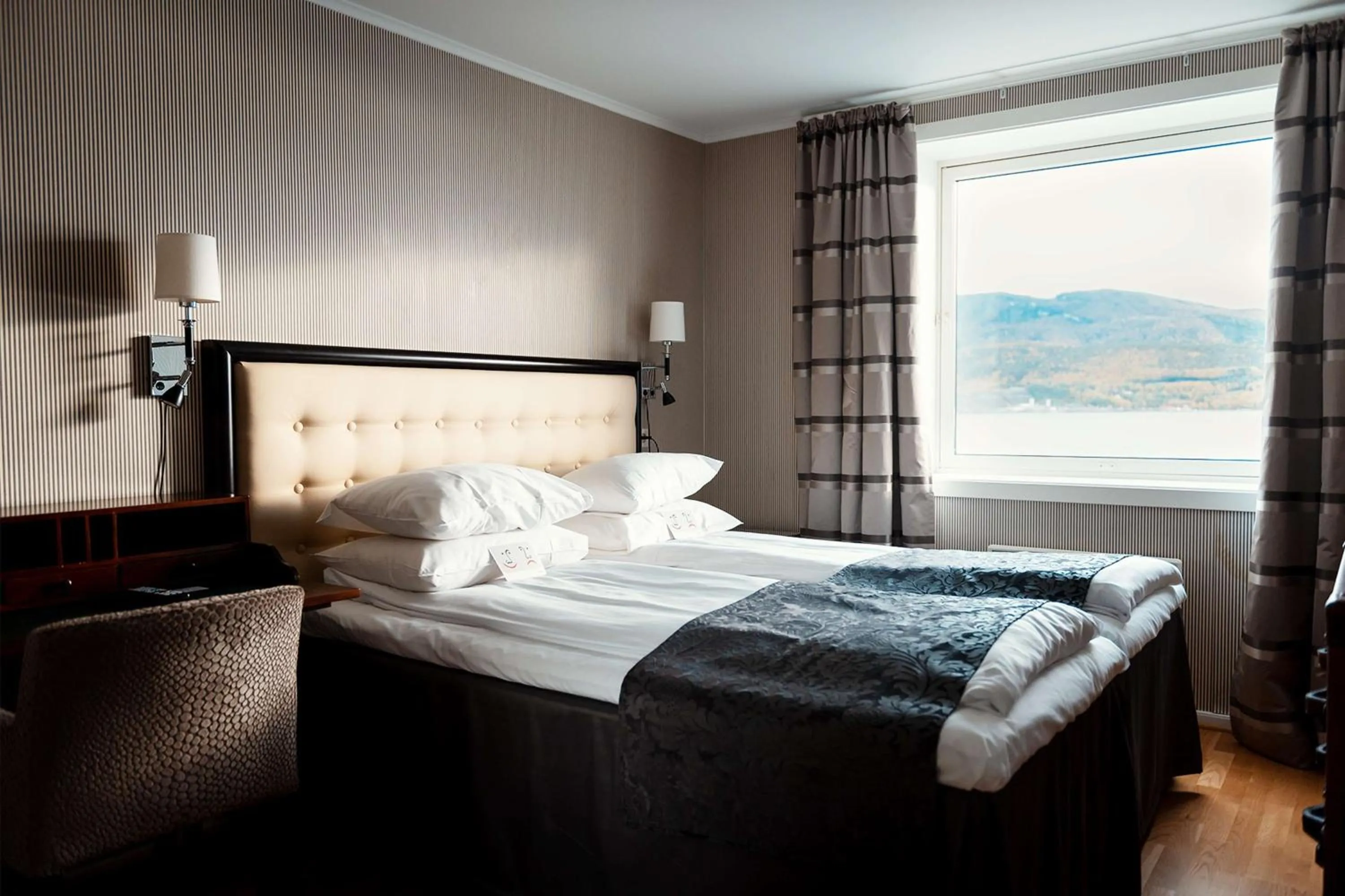 Bedroom, Bed in Scandic Fauske