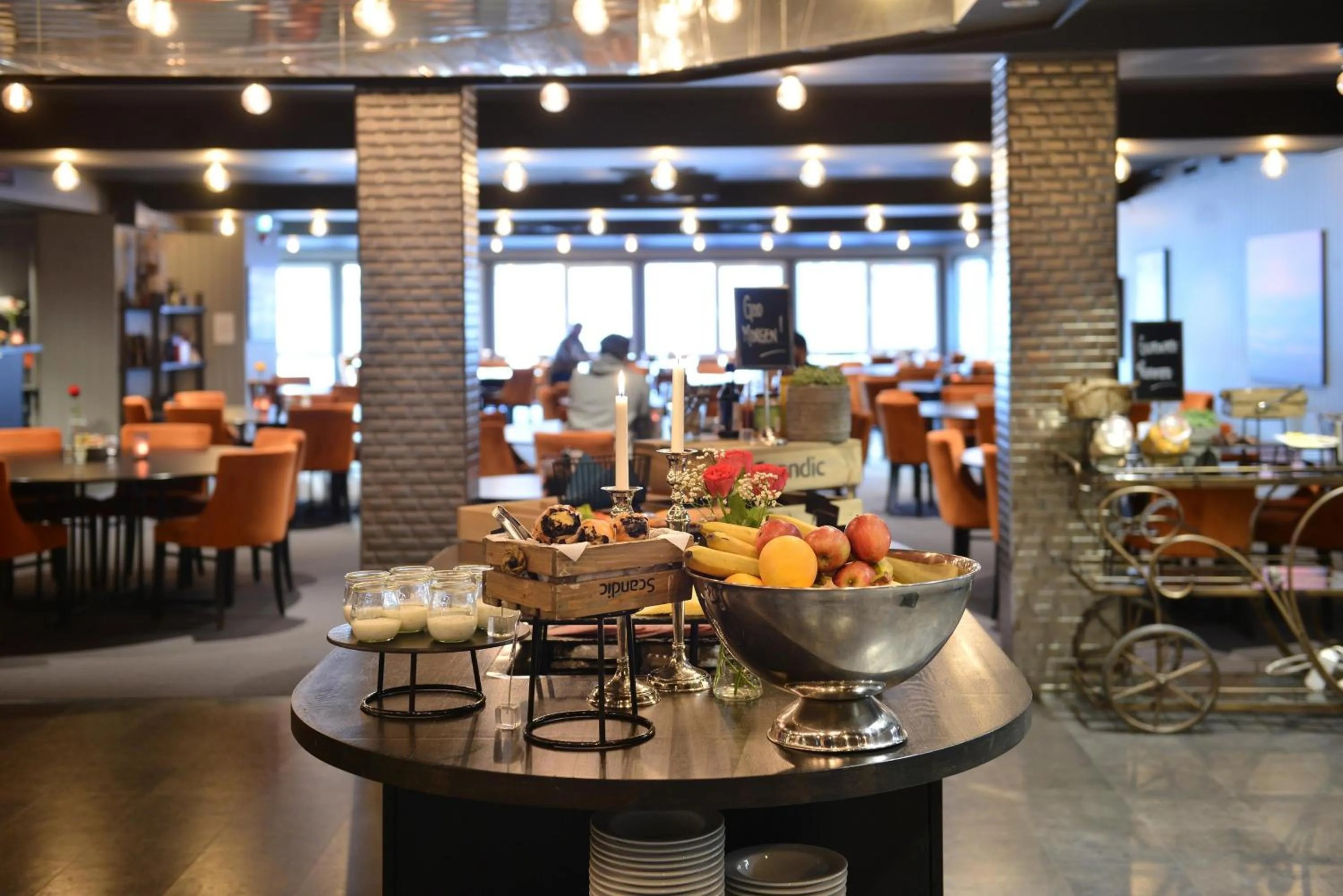 Restaurant/places to eat in Scandic Fauske