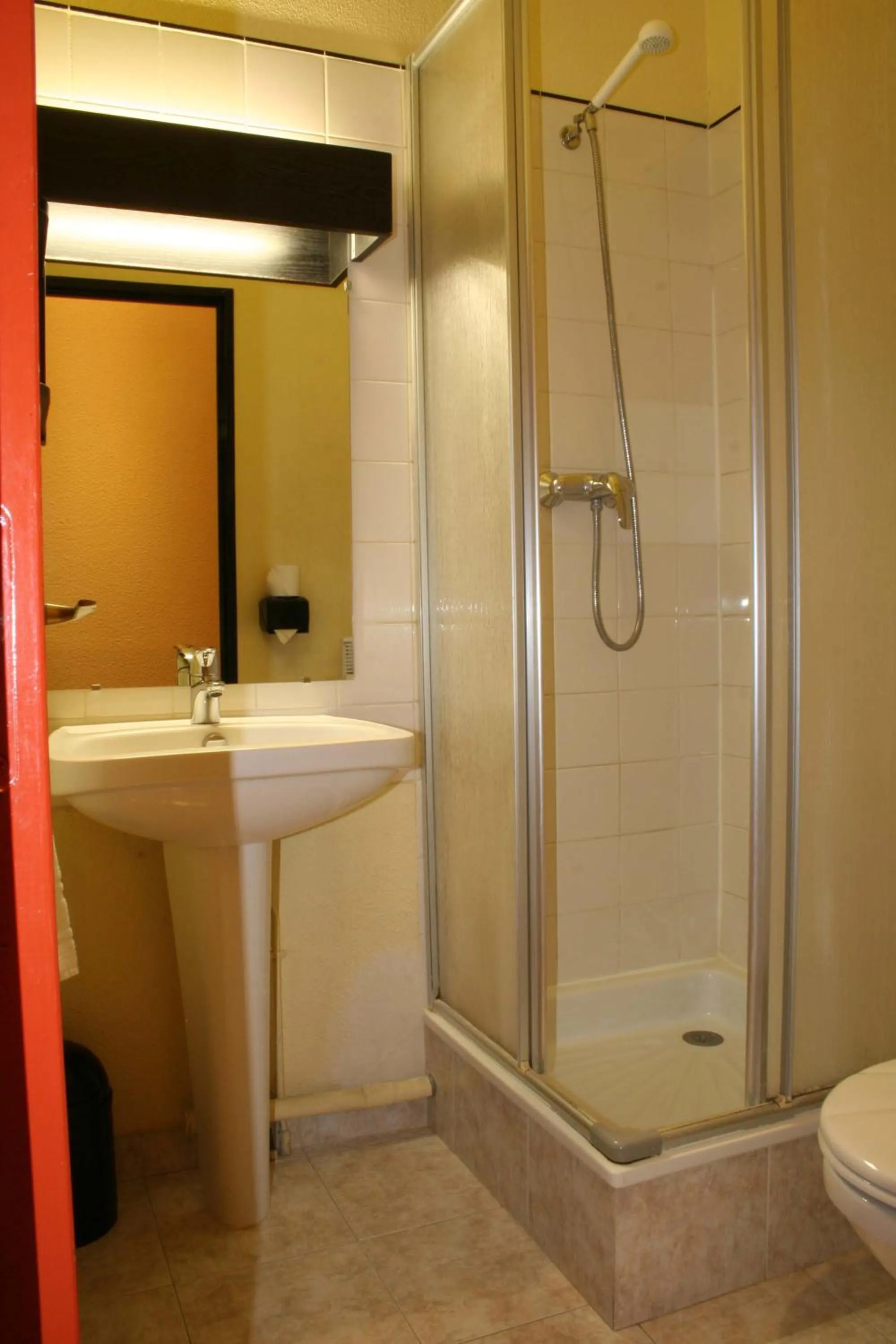 Bathroom in Hotel Elysée