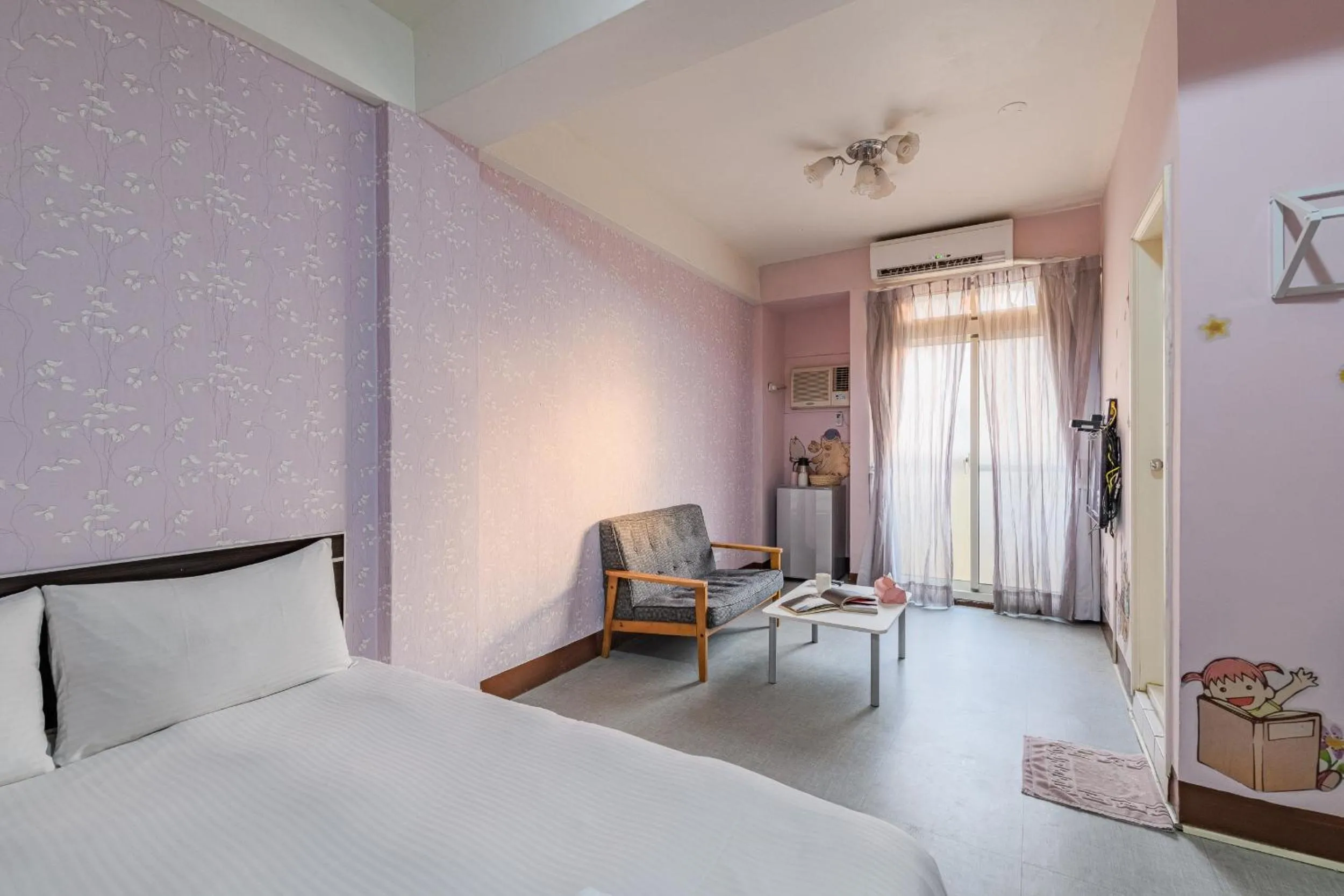 People, Bed in Fengjia Love I Hostel