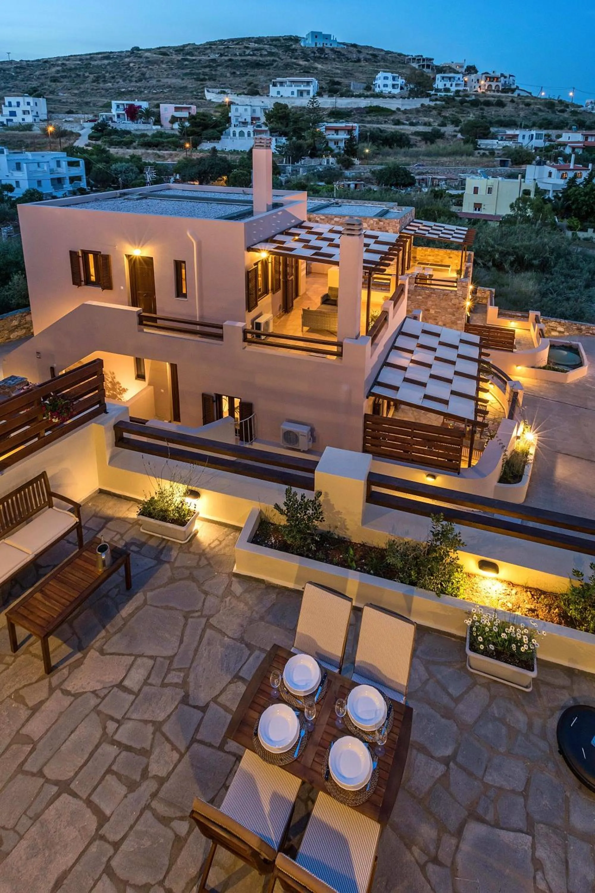 Property building in Syra Suites