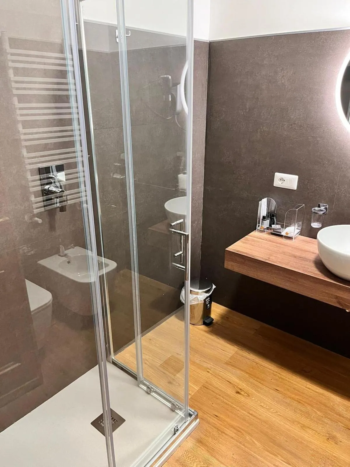 Shower in Hotel Lieto Soggiorno