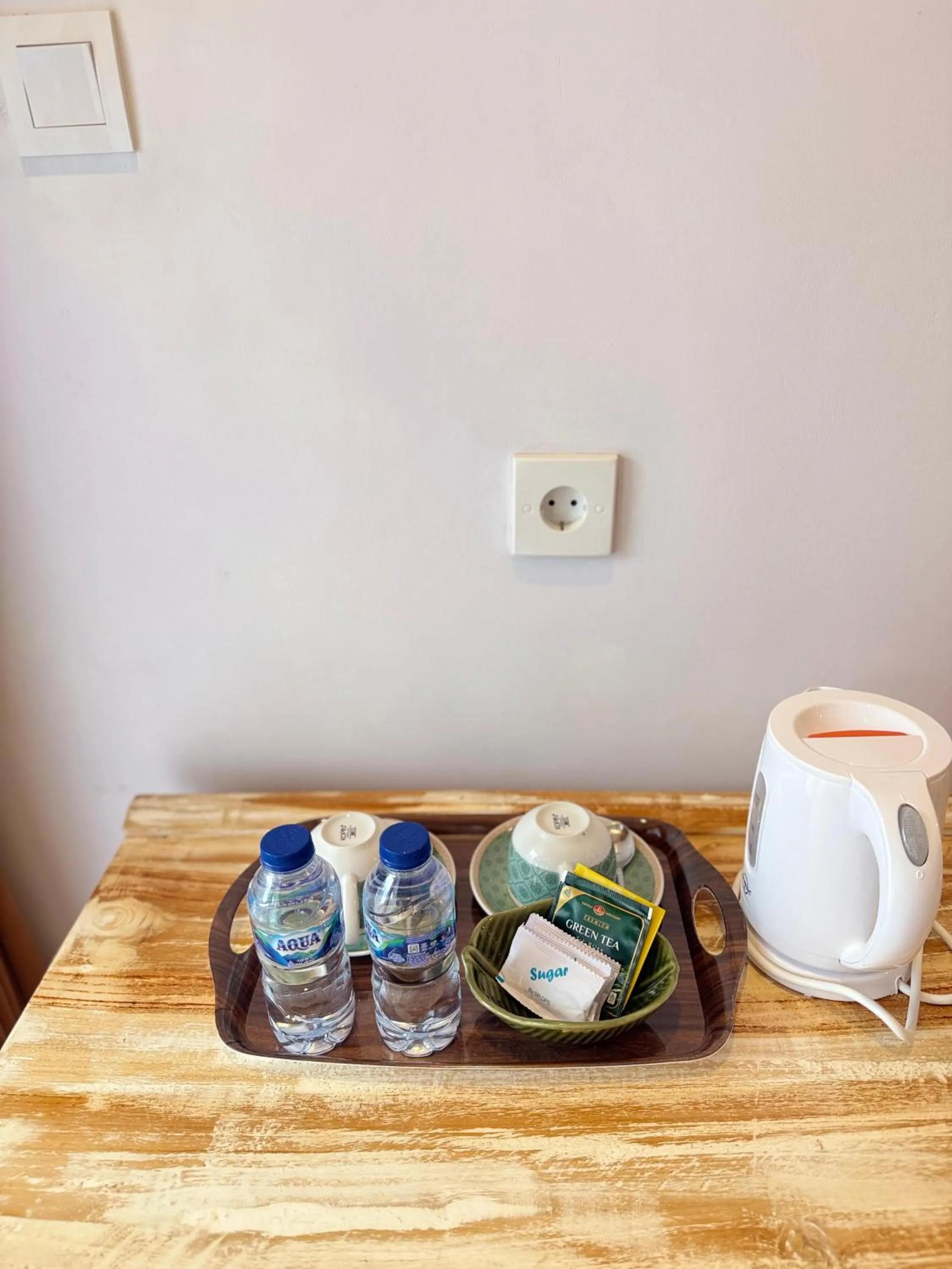 Coffee/tea facilities in Willy Homestay