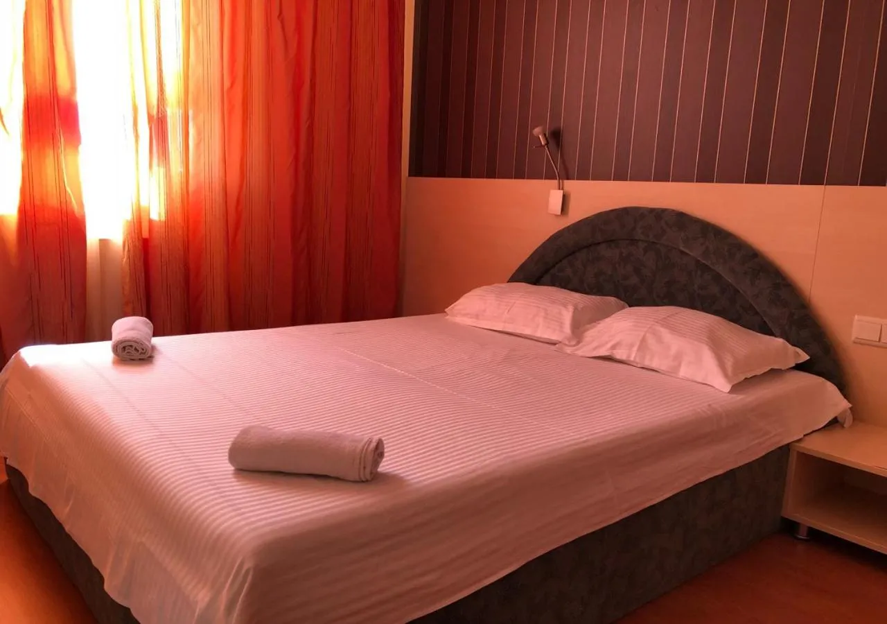 Hotel Astra