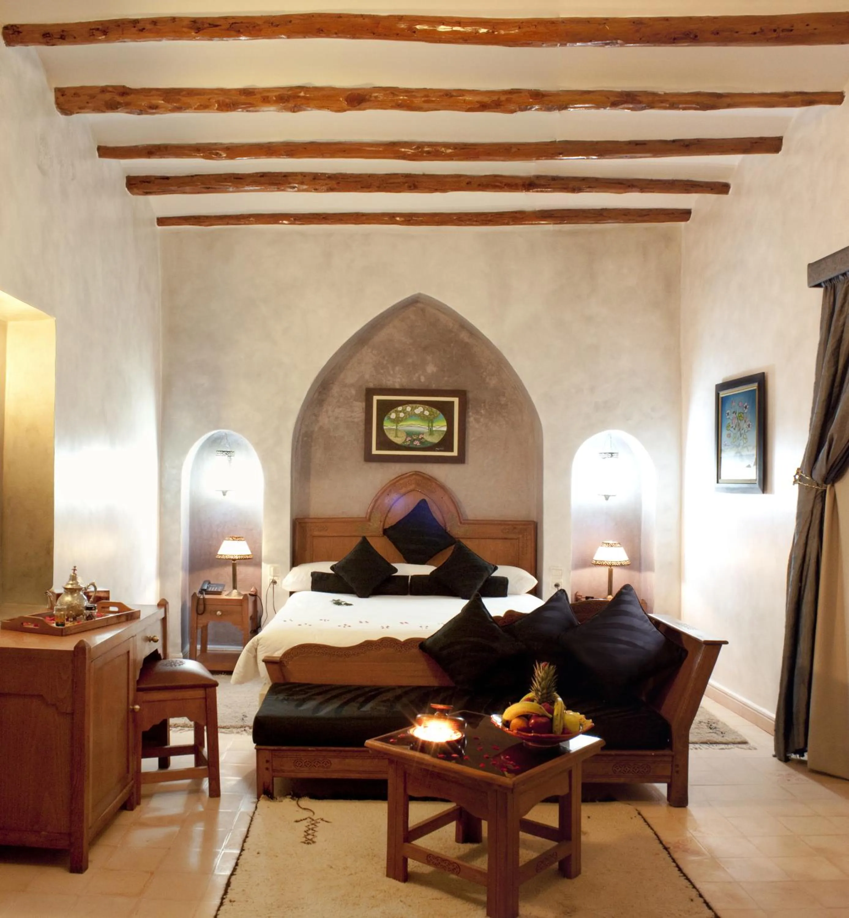 Decorative detail, Bed in Palais Des Remparts