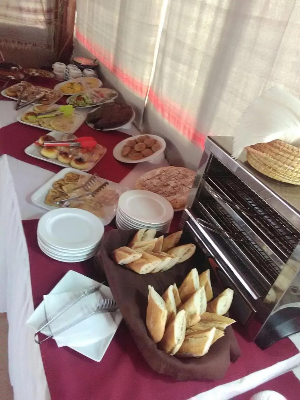 Food and drinks in Palais Des Remparts