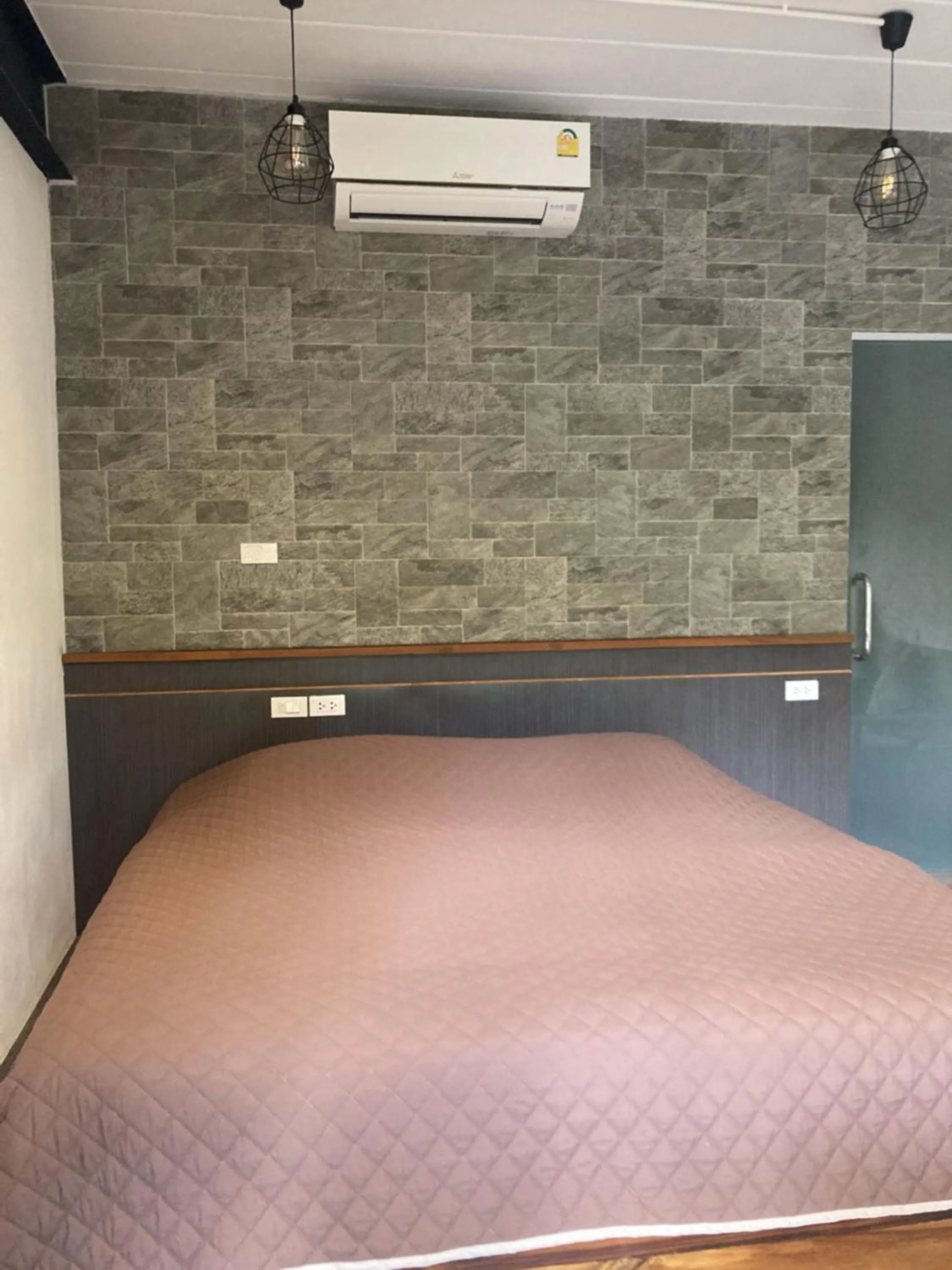 Bed in Maesa Greenery Hill SHA