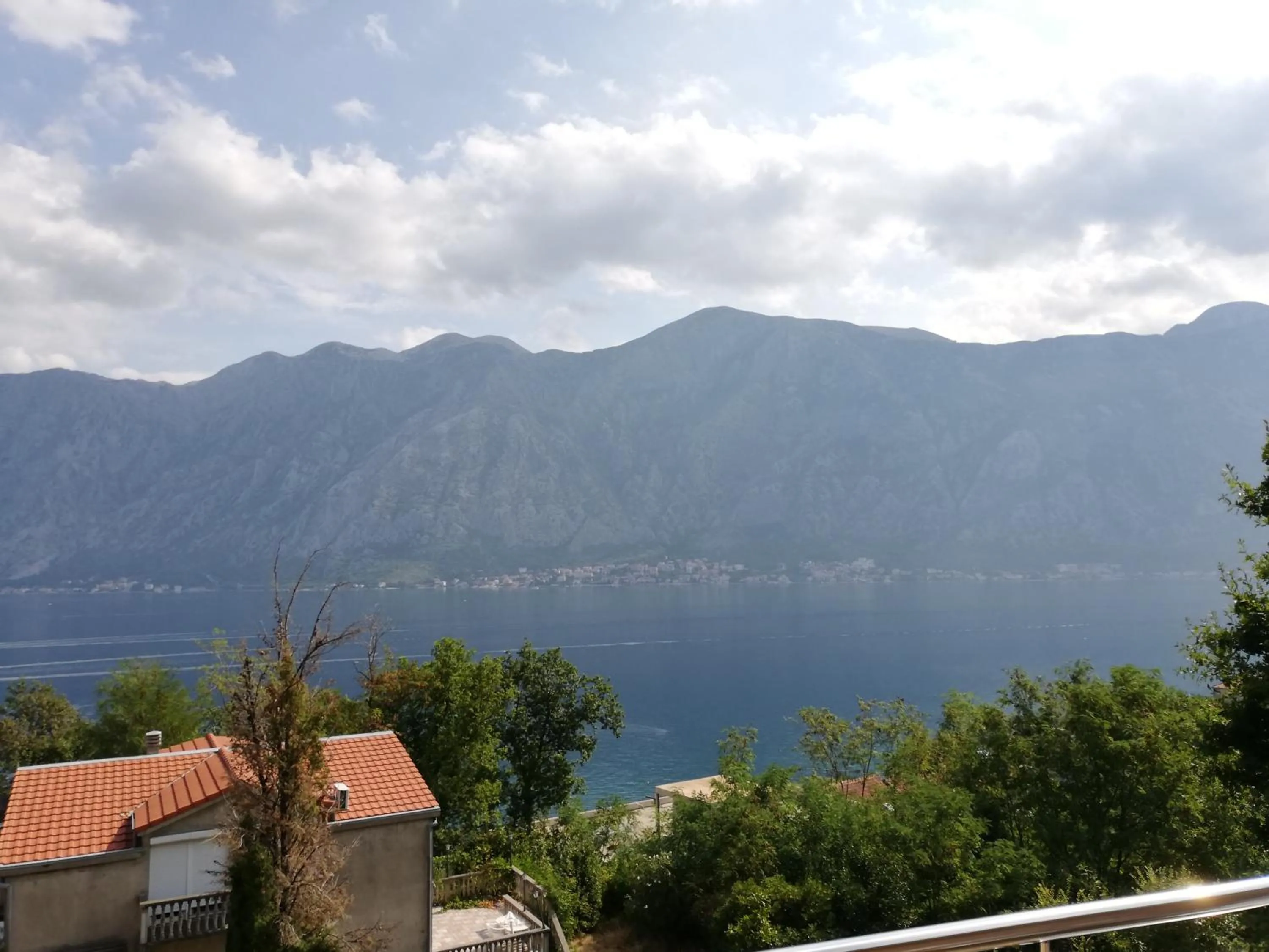 Mountain view in Ruža Apartments Sea View