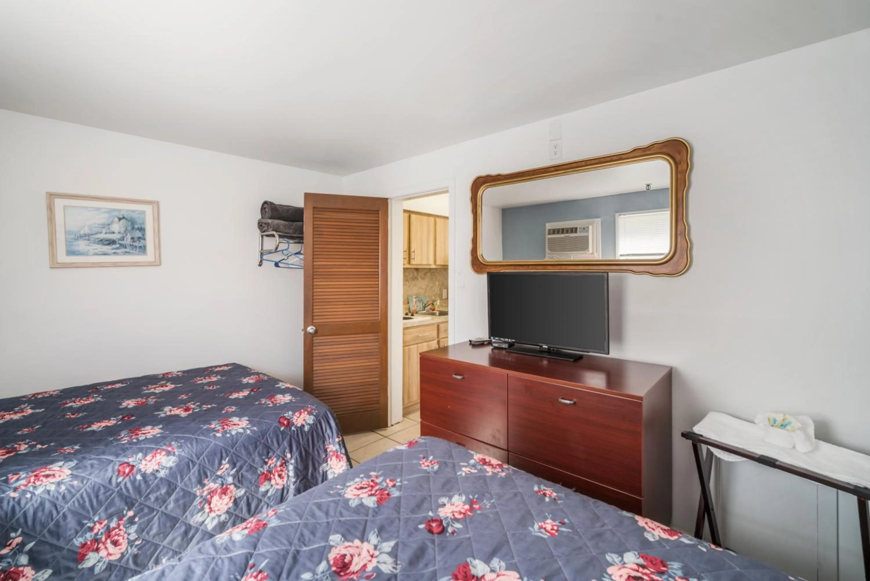 Bedroom, Bed in Sahara Motel