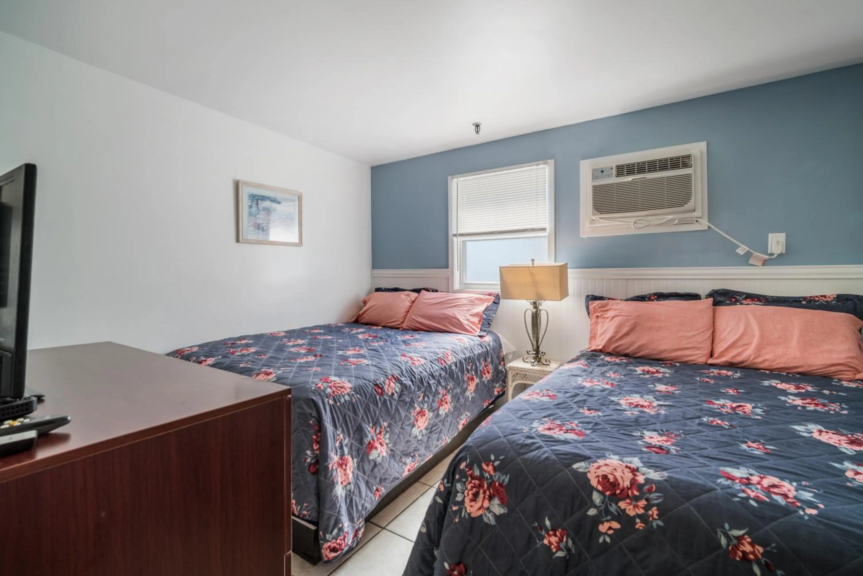 Bedroom, Bed in Sahara Motel