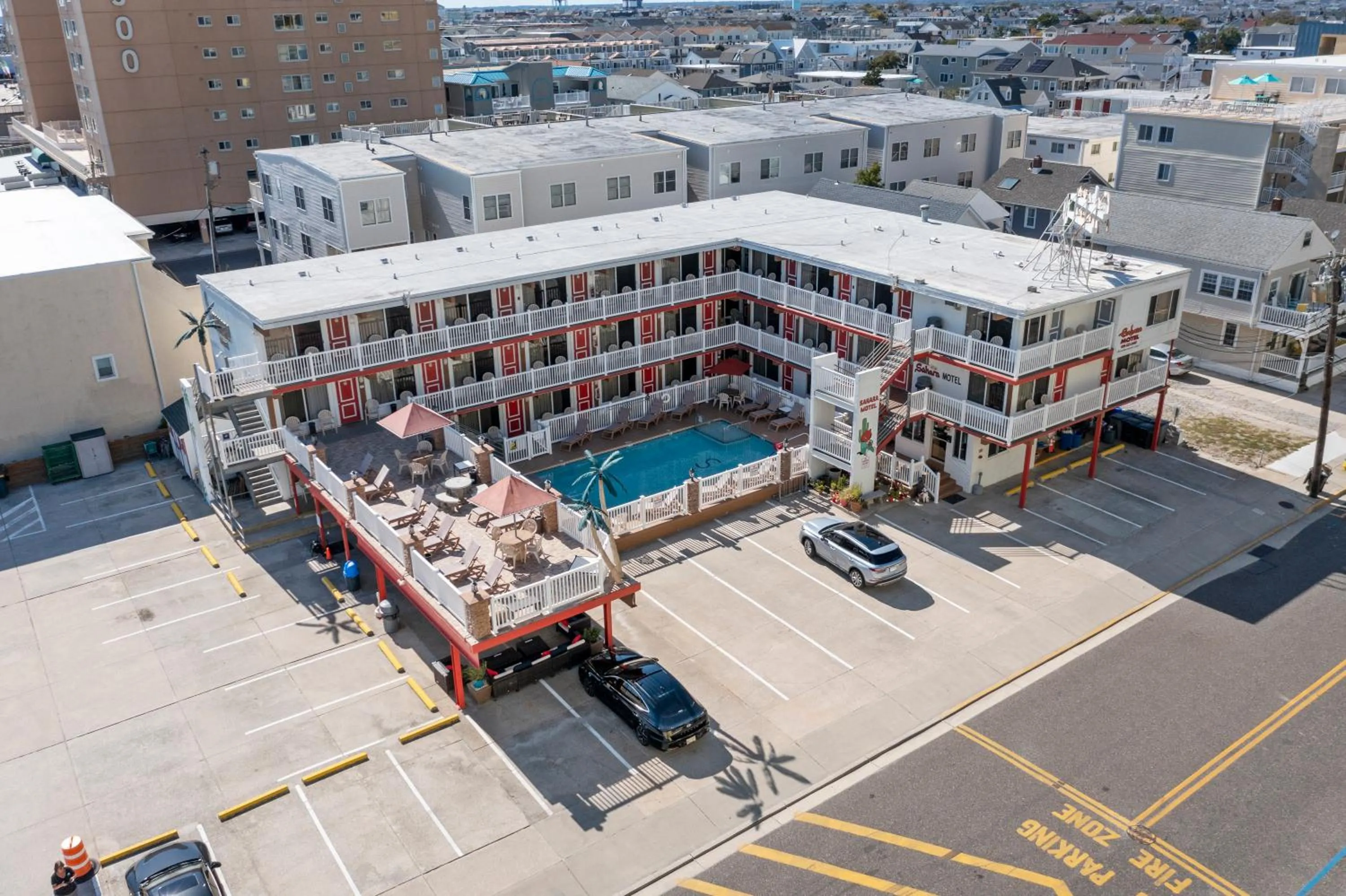 Property building in Sahara Motel