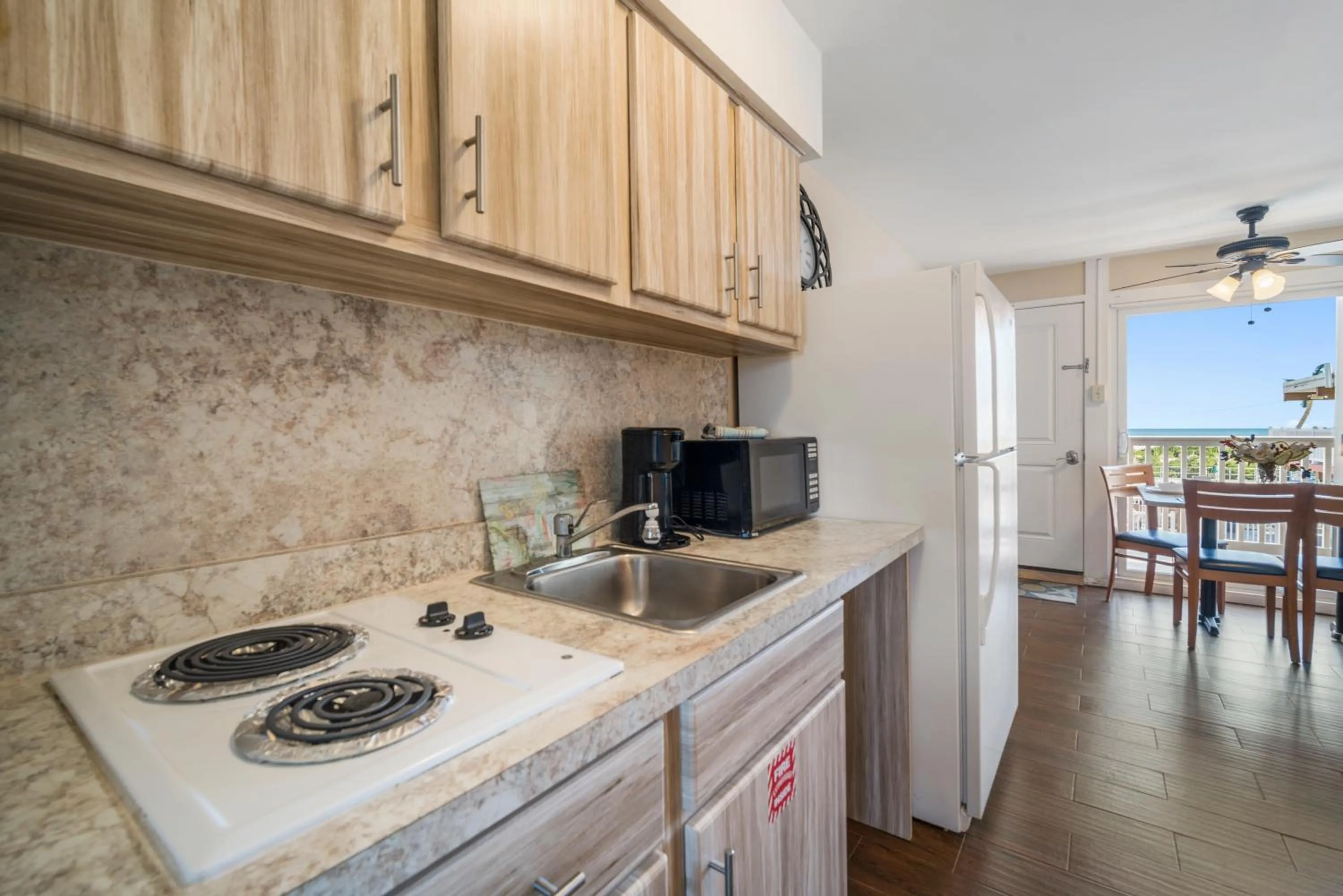 Kitchen or kitchenette in Sahara Motel