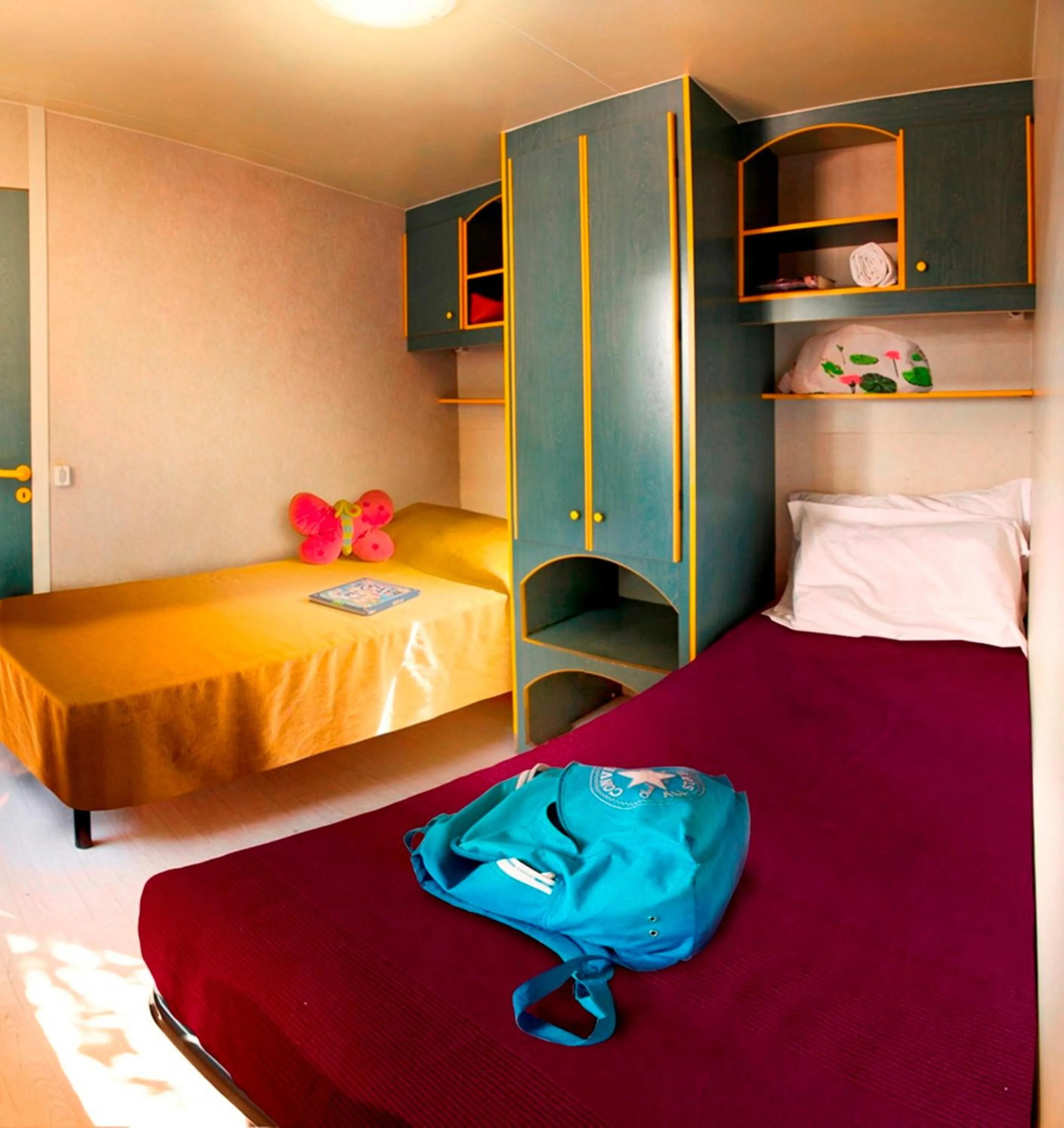 Bed in hu I Pini village