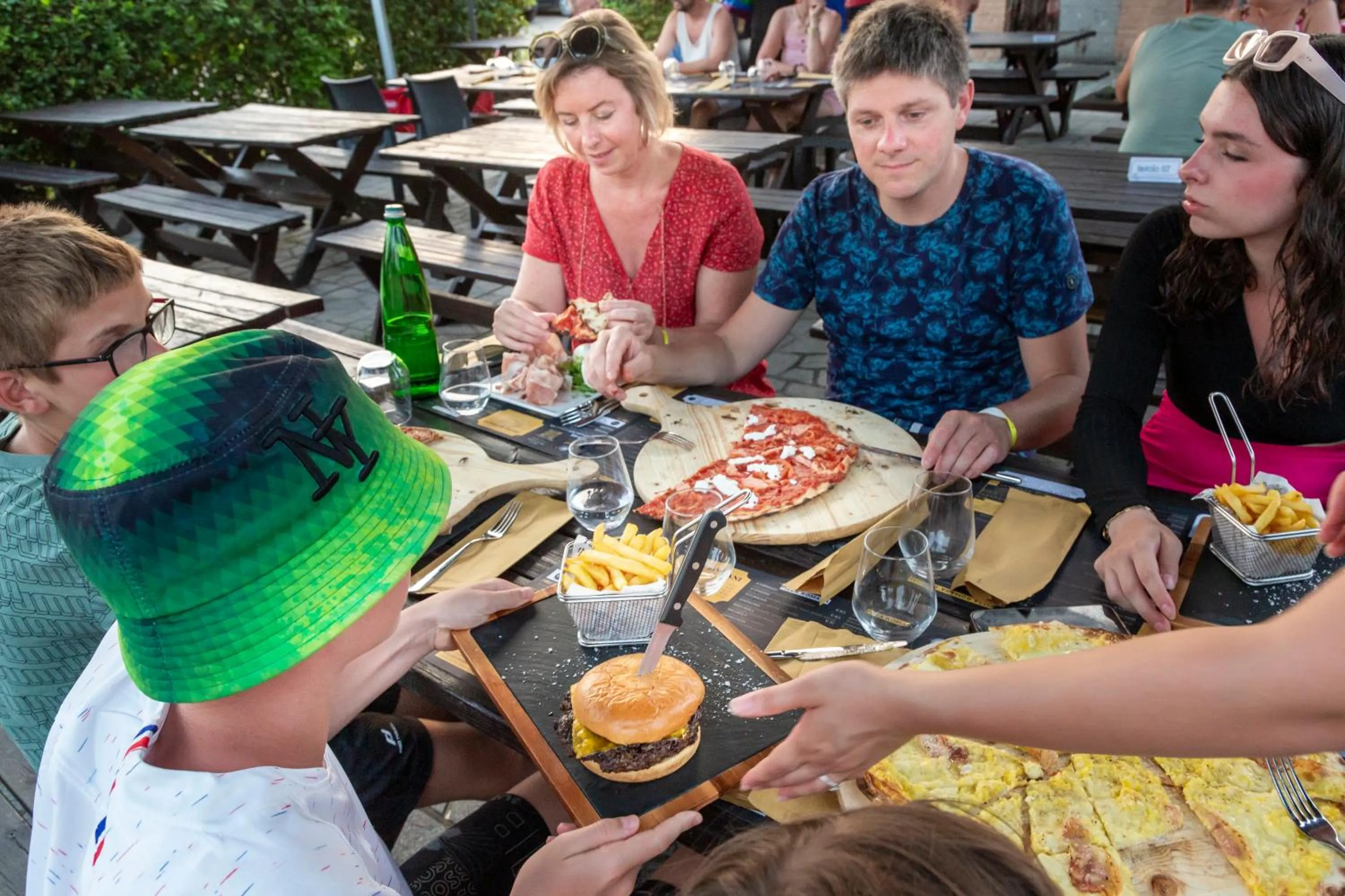 Restaurant/places to eat in hu I Pini village