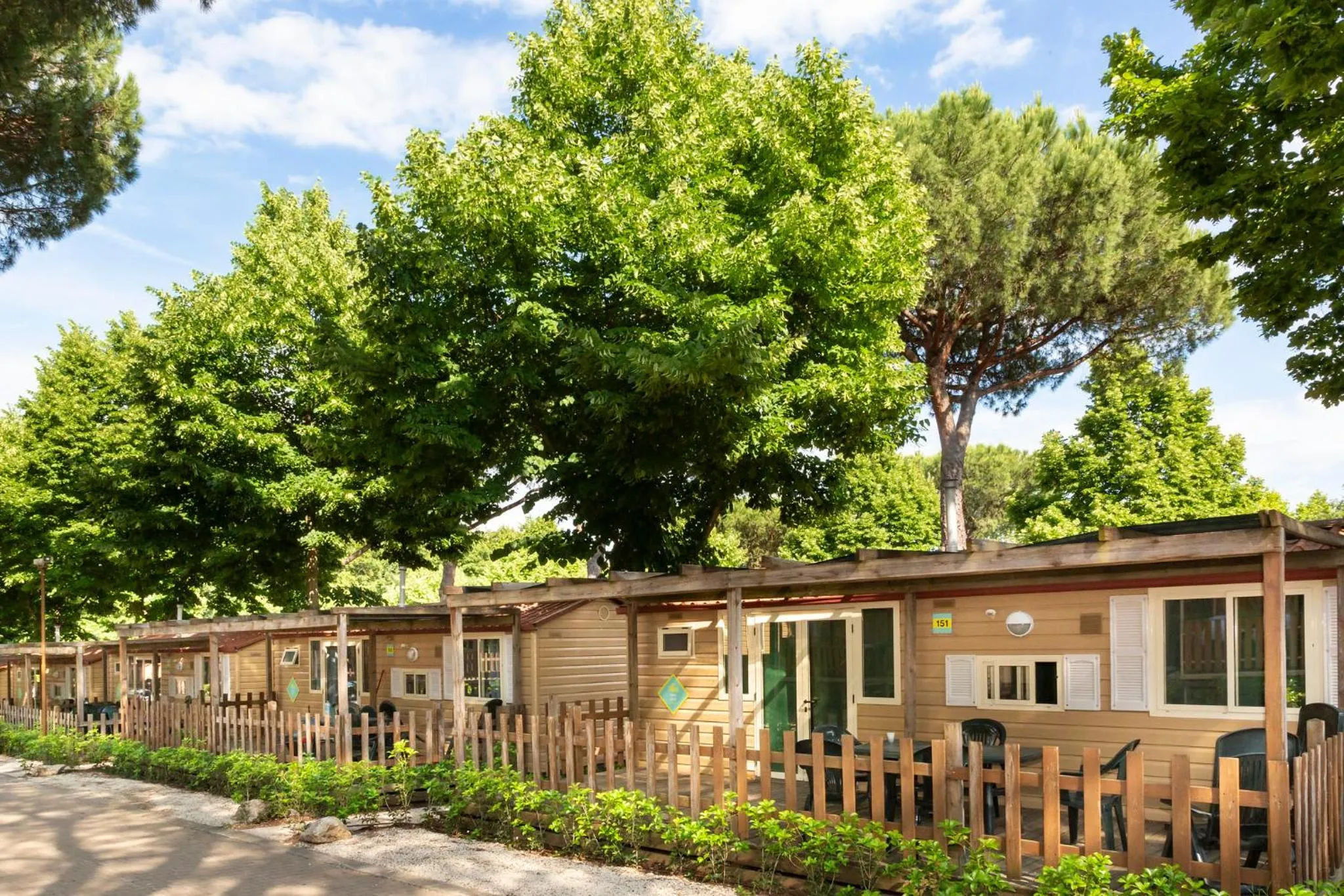 Property building in hu I Pini village