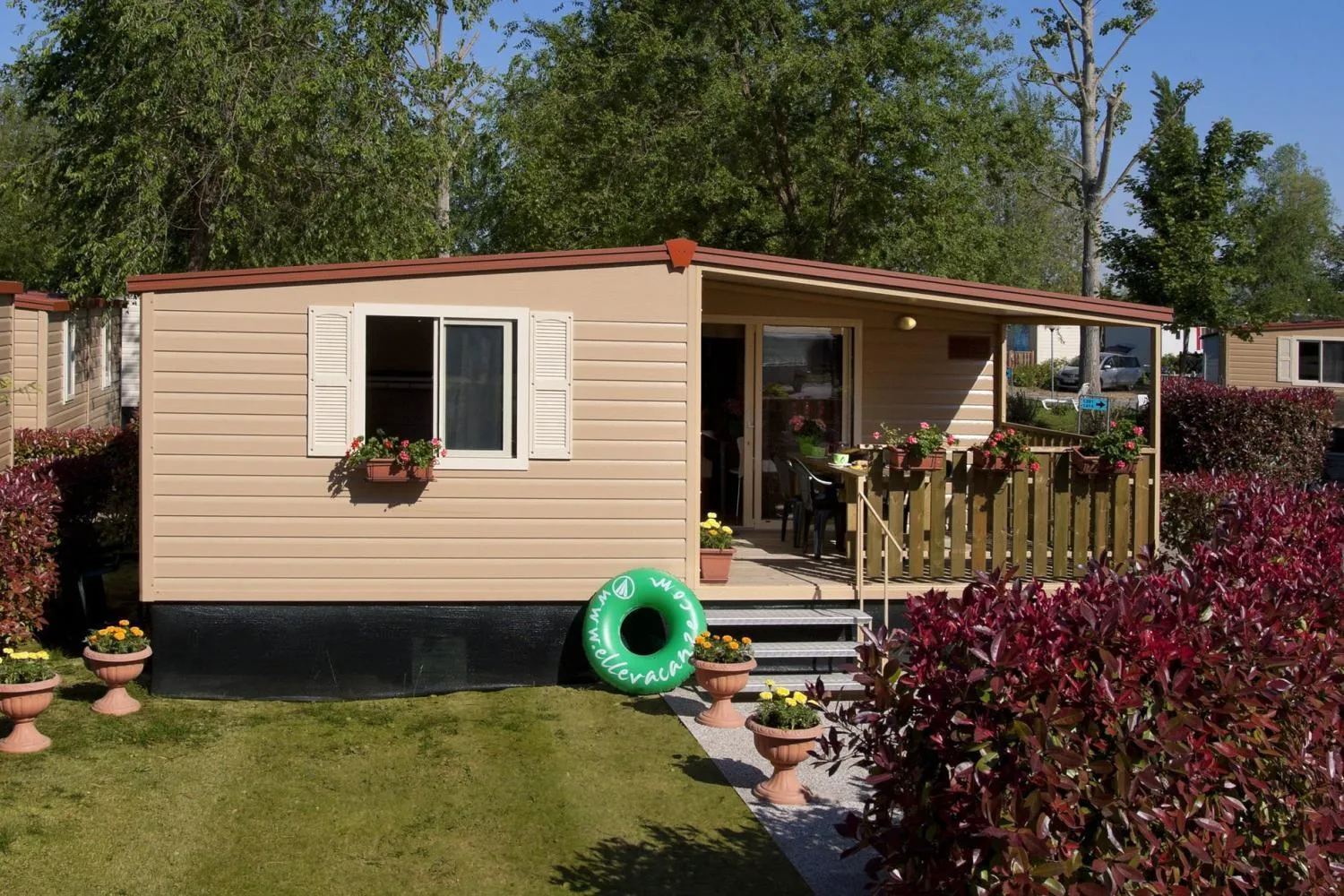 Property building in hu I Pini village