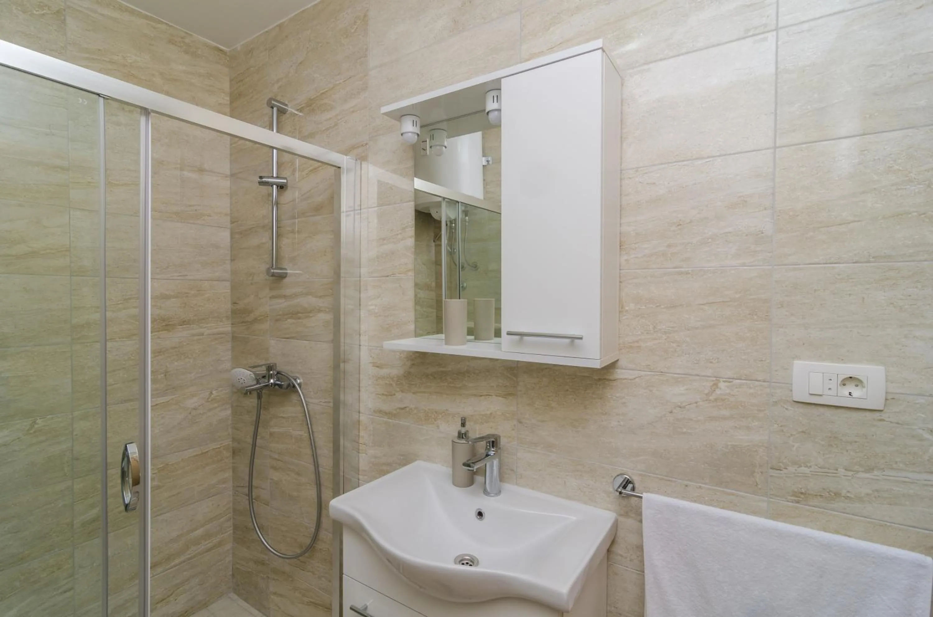Bathroom in Apartments Villa Dadić