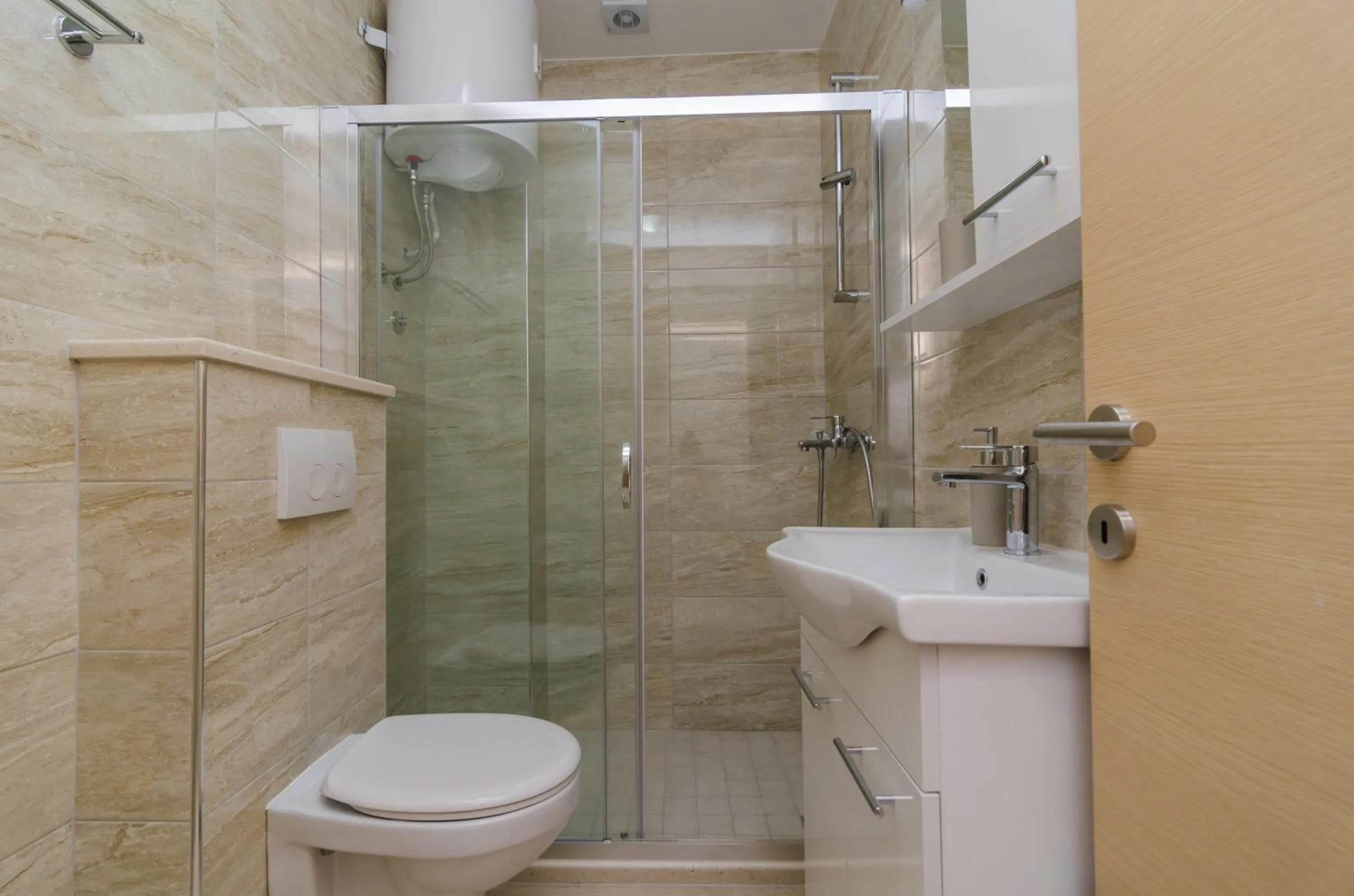 Bathroom in Apartments Villa Dadić