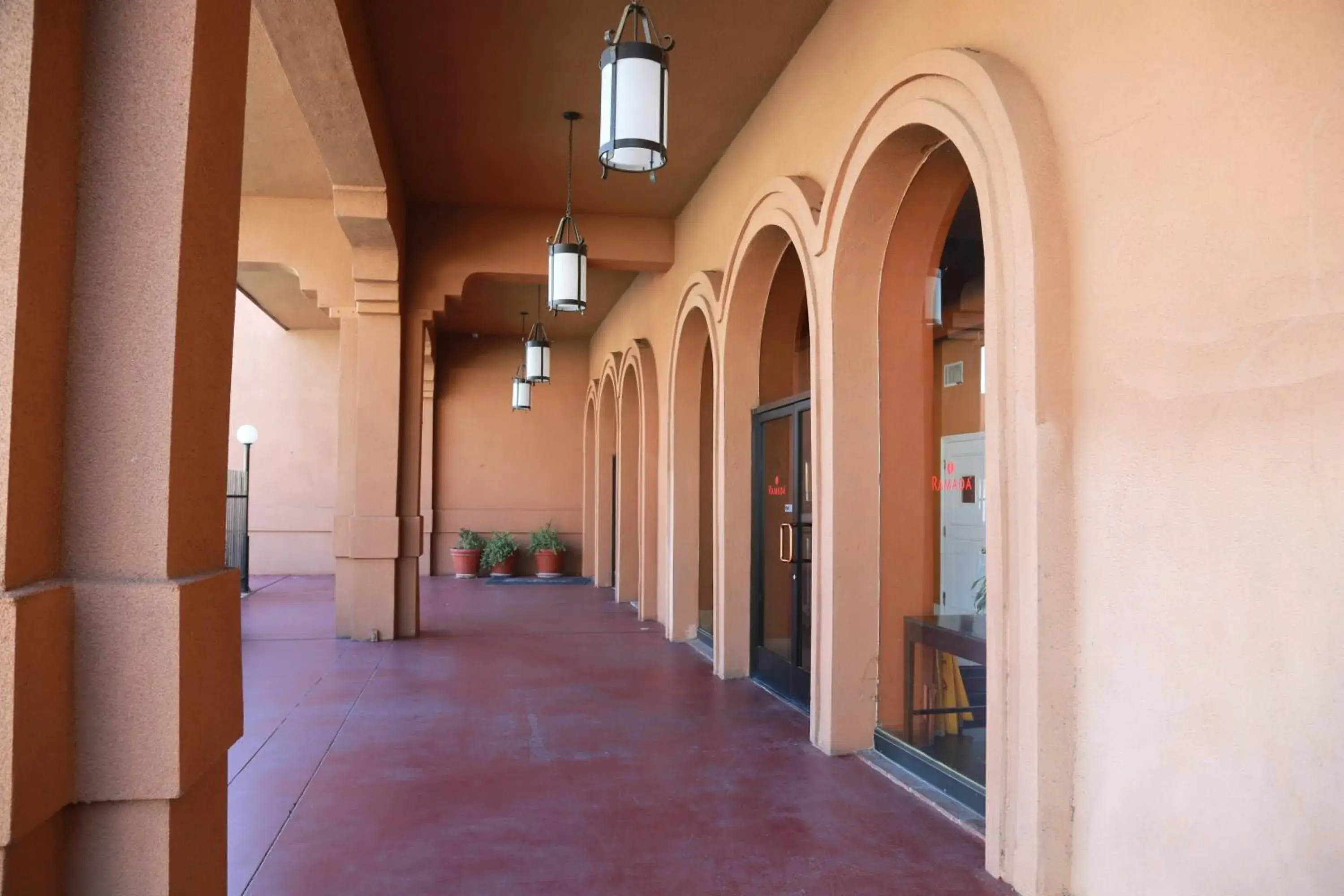 Facade/entrance in Ramada by Wyndham Fresno North Facade/entrance in Ramada by Wyndham Fresno North