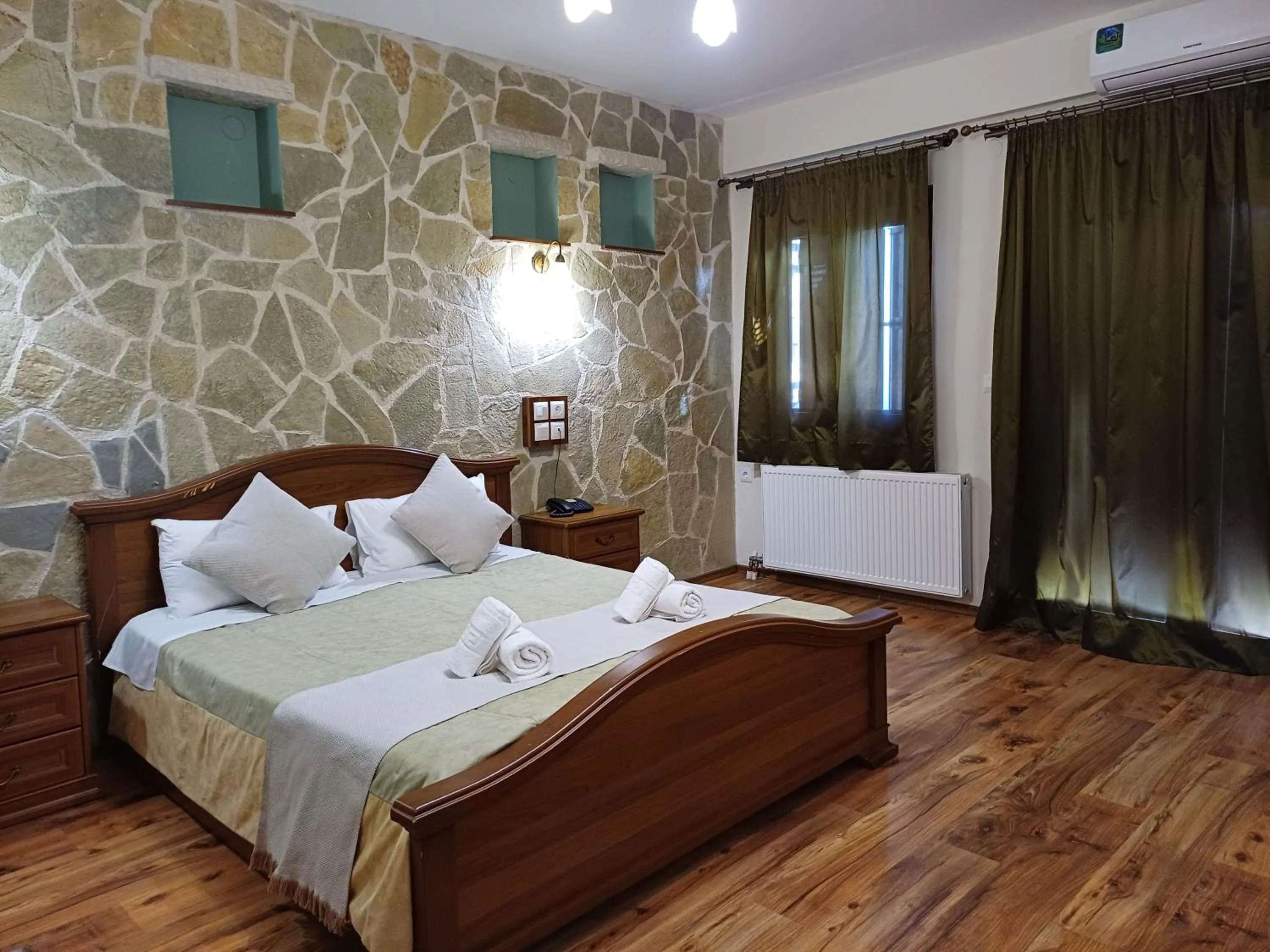 Bedroom, Bed in Agnantio