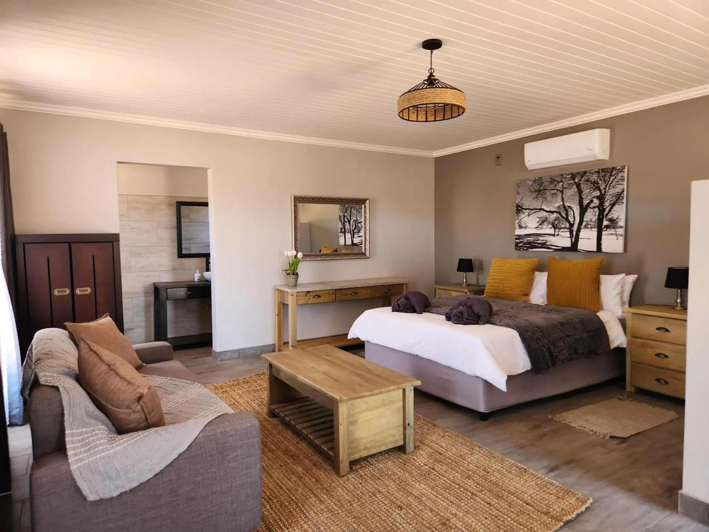Executive Chalet - single occupancy in Jansen Kalahari Guest Farm Executive Chalet - single occupancy in Jansen Kalahari Guest Farm