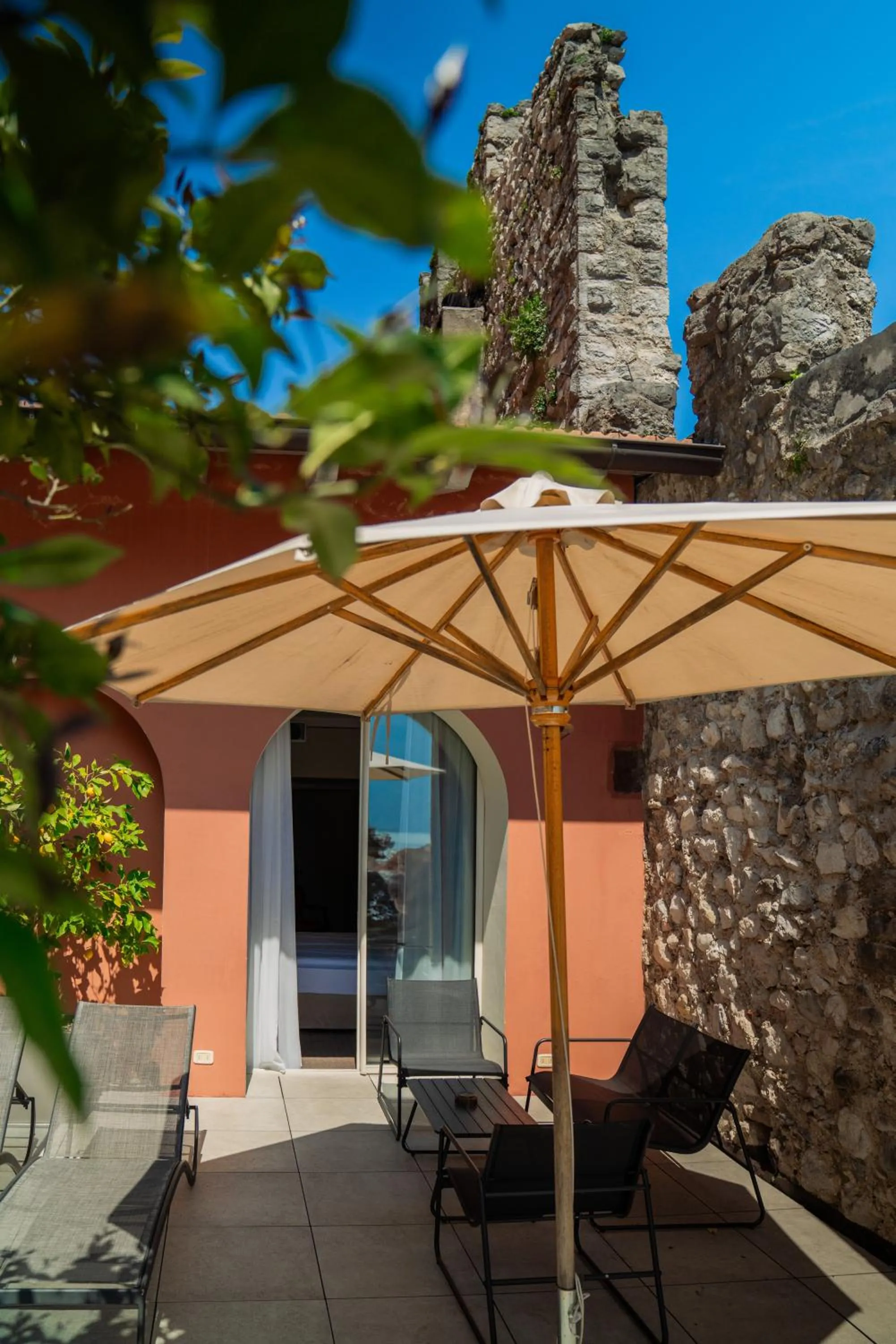 Property building in Villa Miravalle