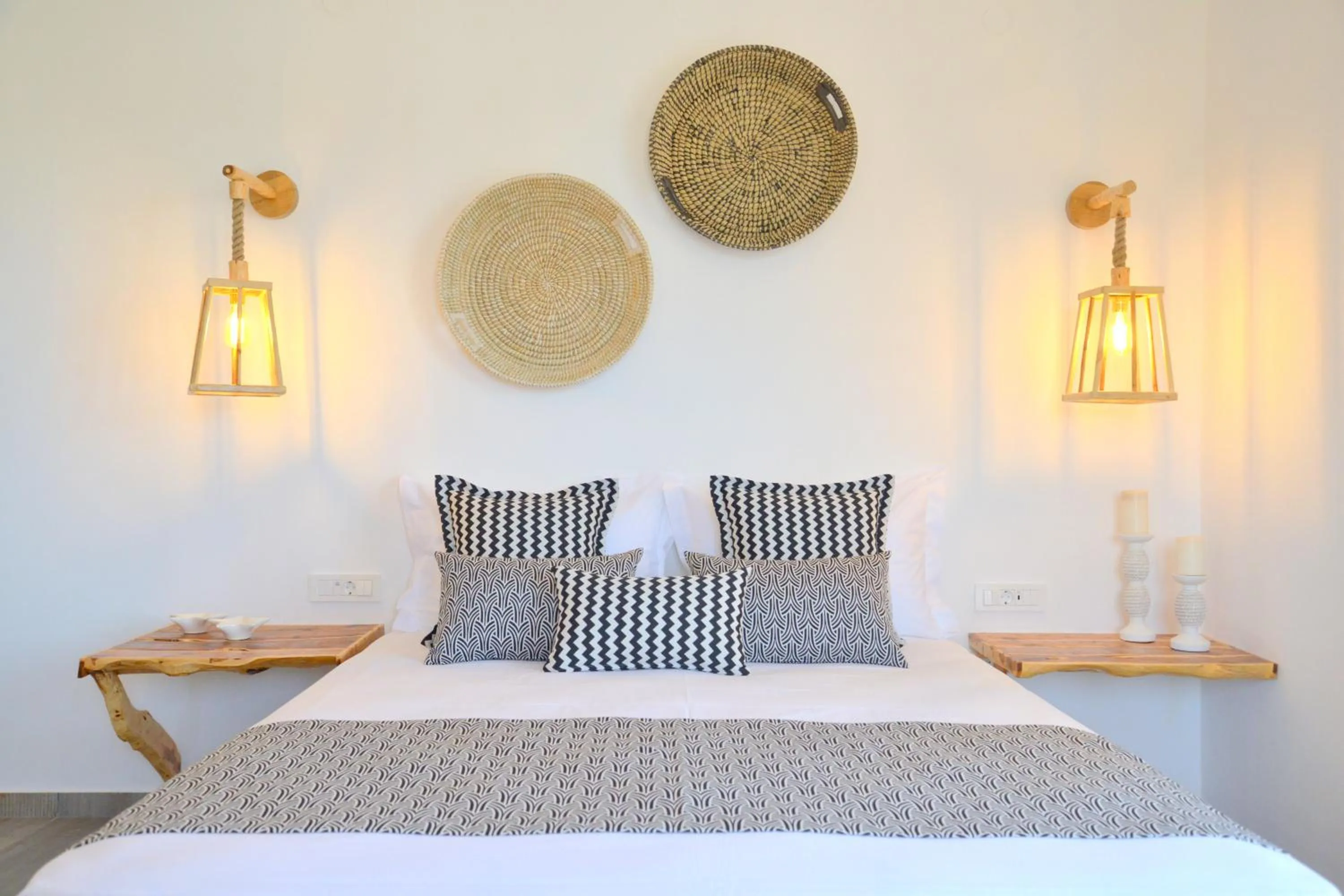 Bed in Hawk Stone