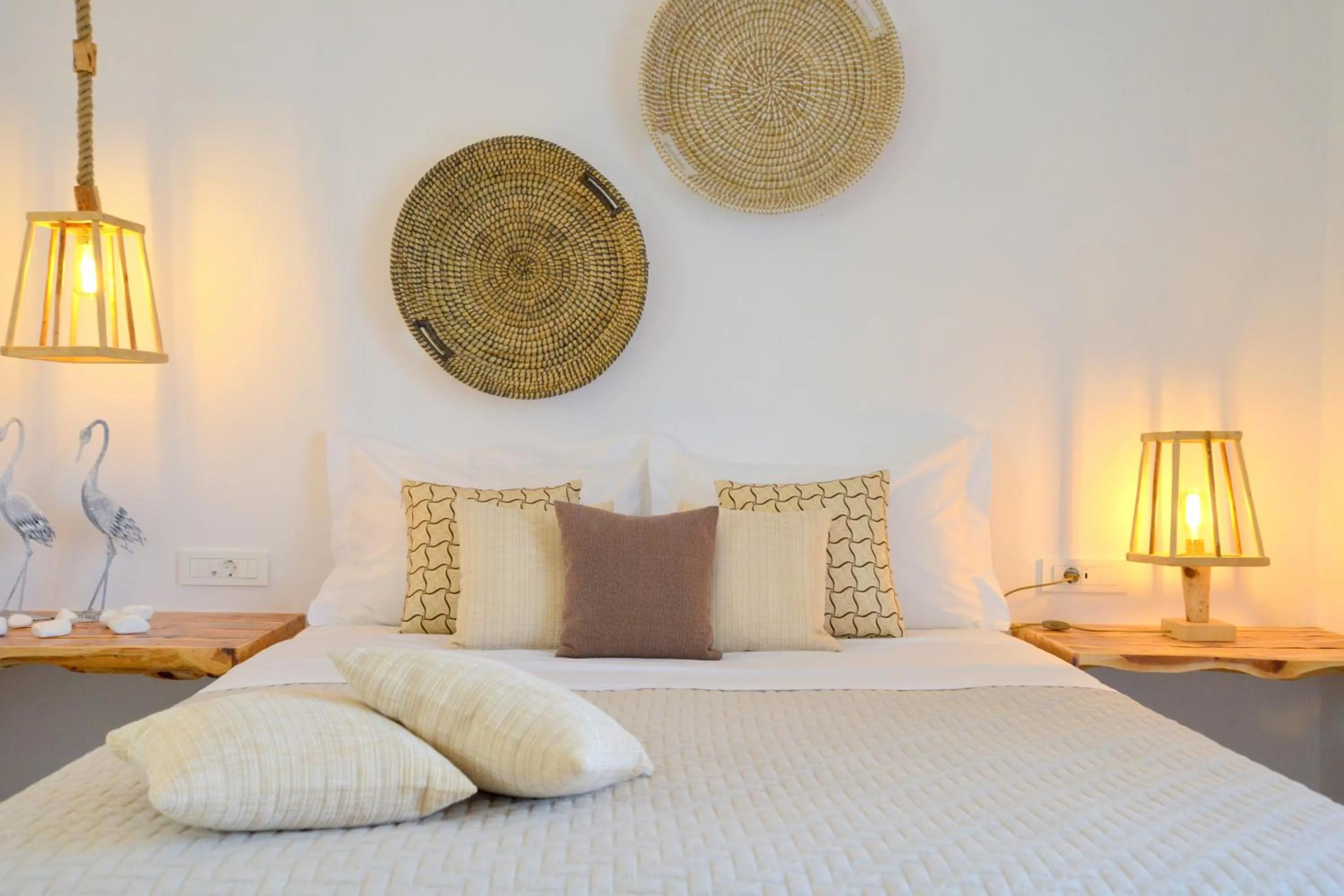 Bed in Hawk Stone