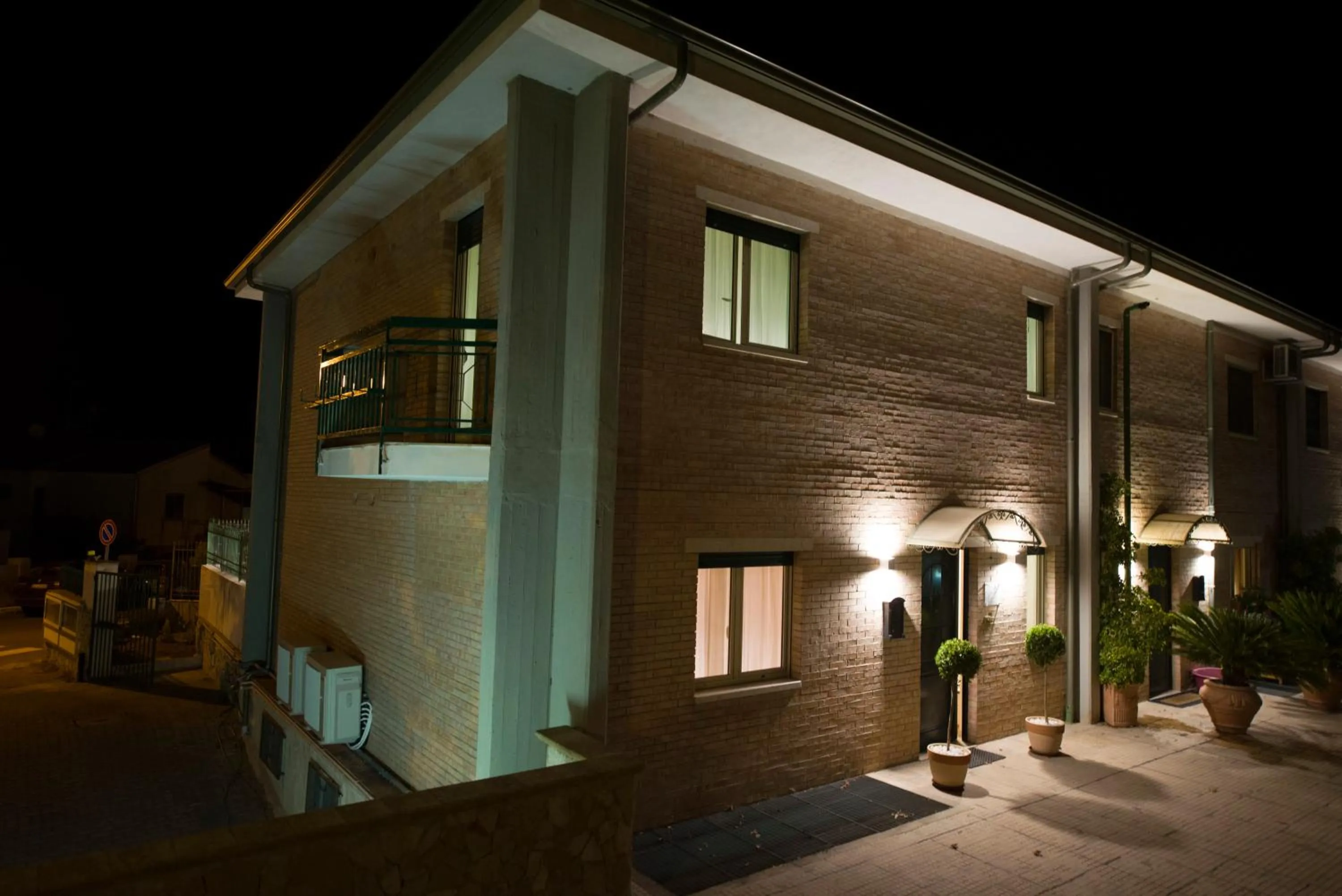 Property building in Passo del Cavaliere