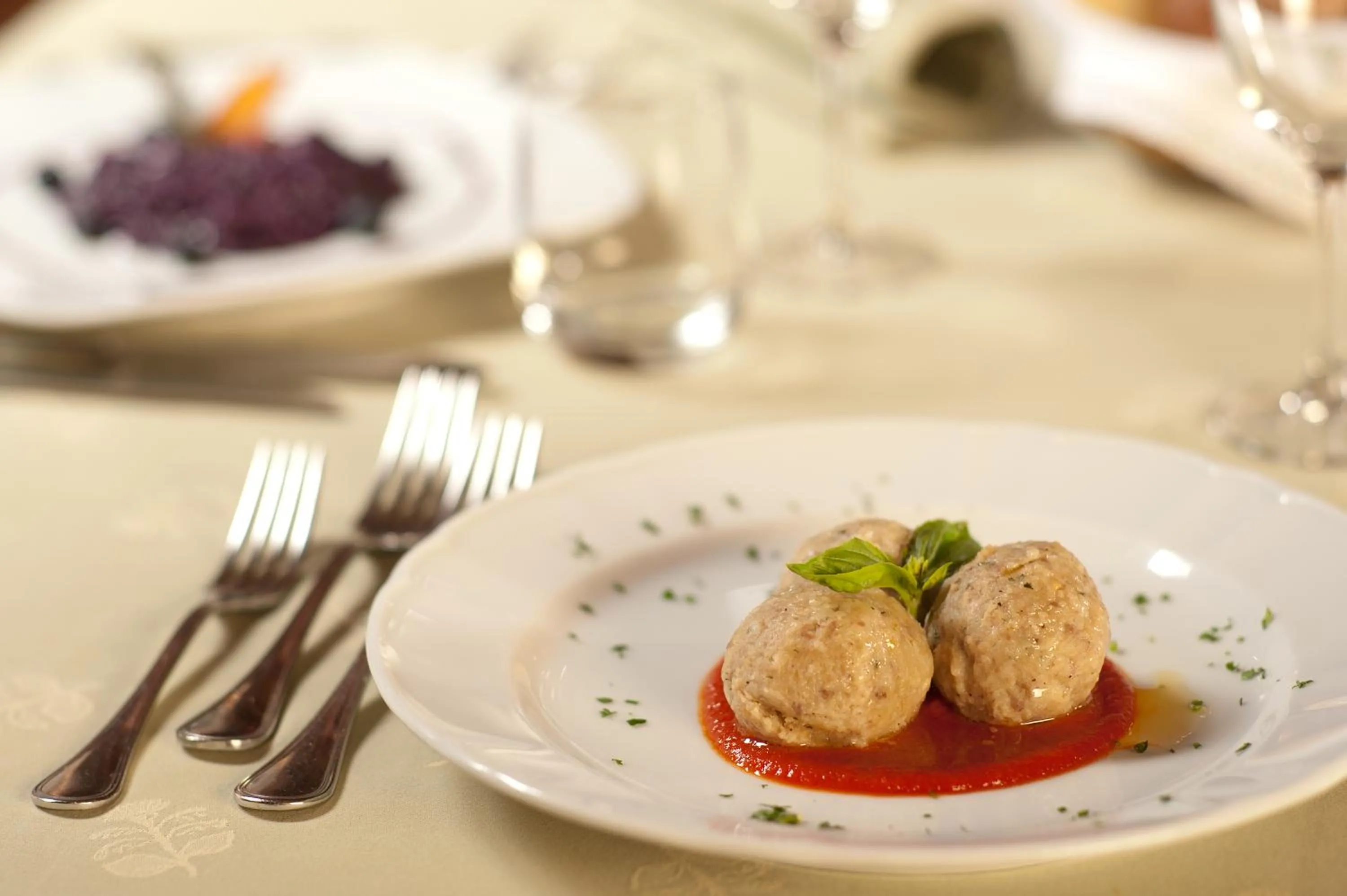 Meals in Centro Pineta Family Hotel & Wellness