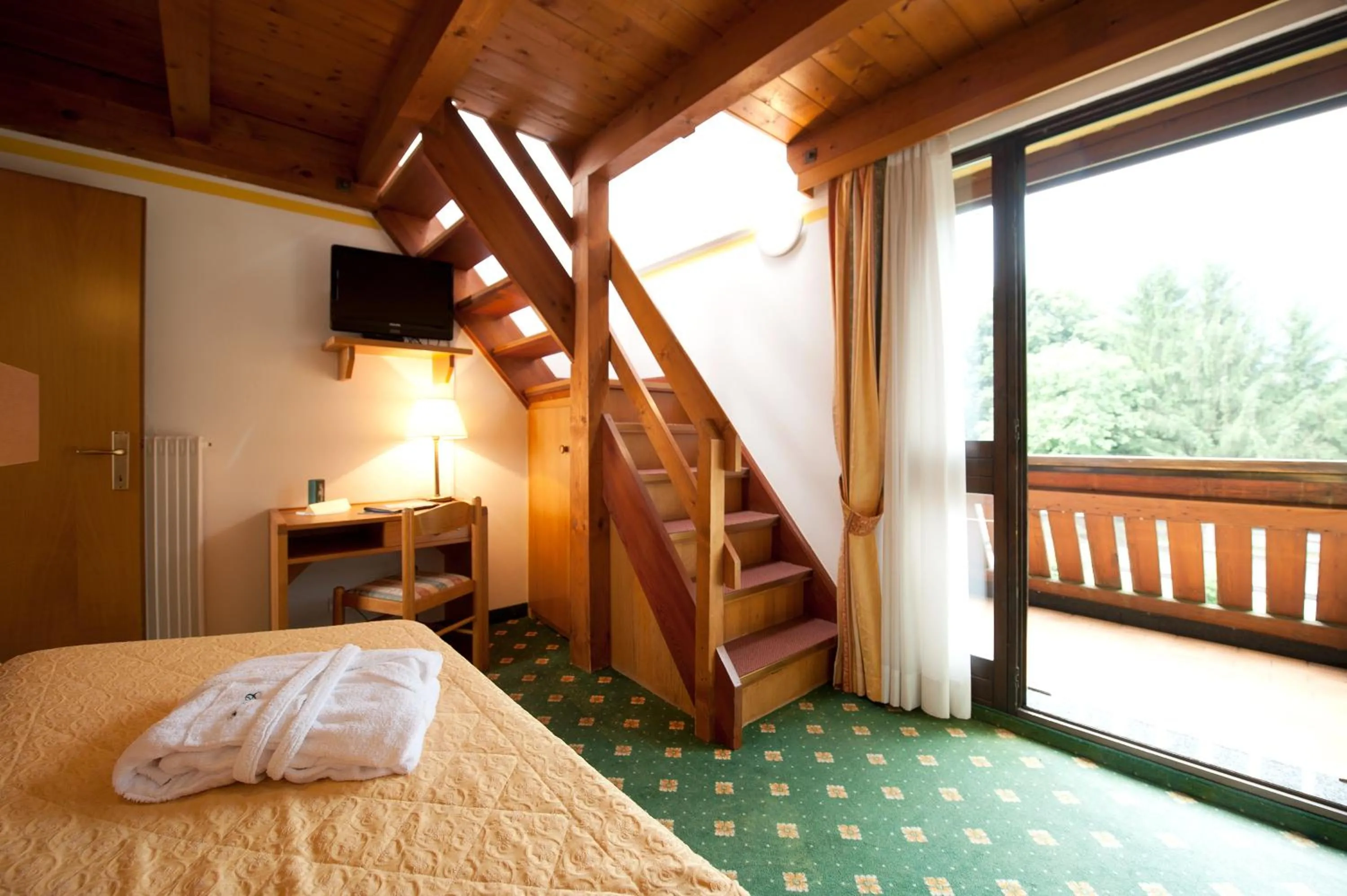 Photo of the whole room, Bed in Centro Pineta Family Hotel & Wellness