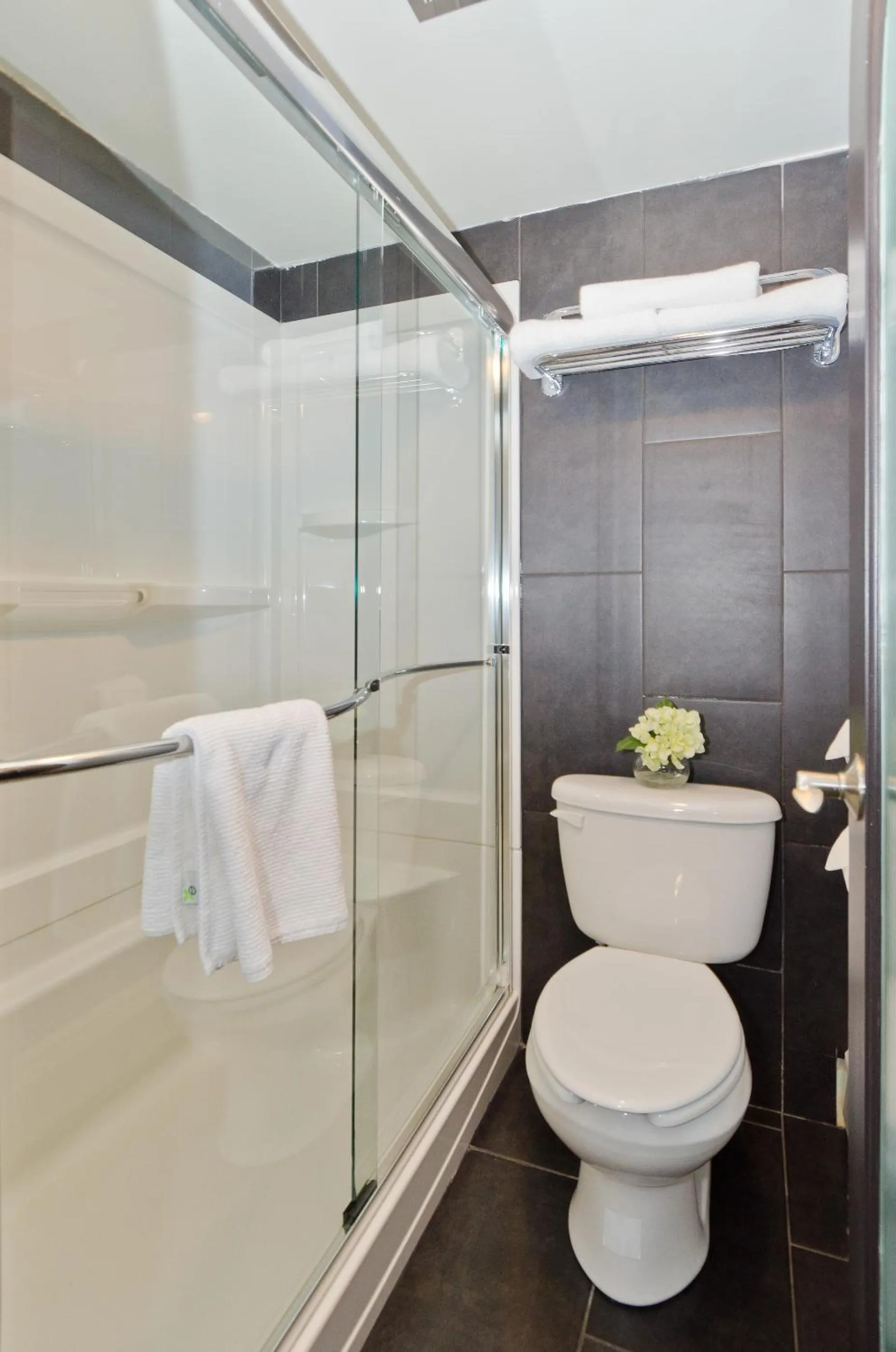 Bathroom in Centro Motel