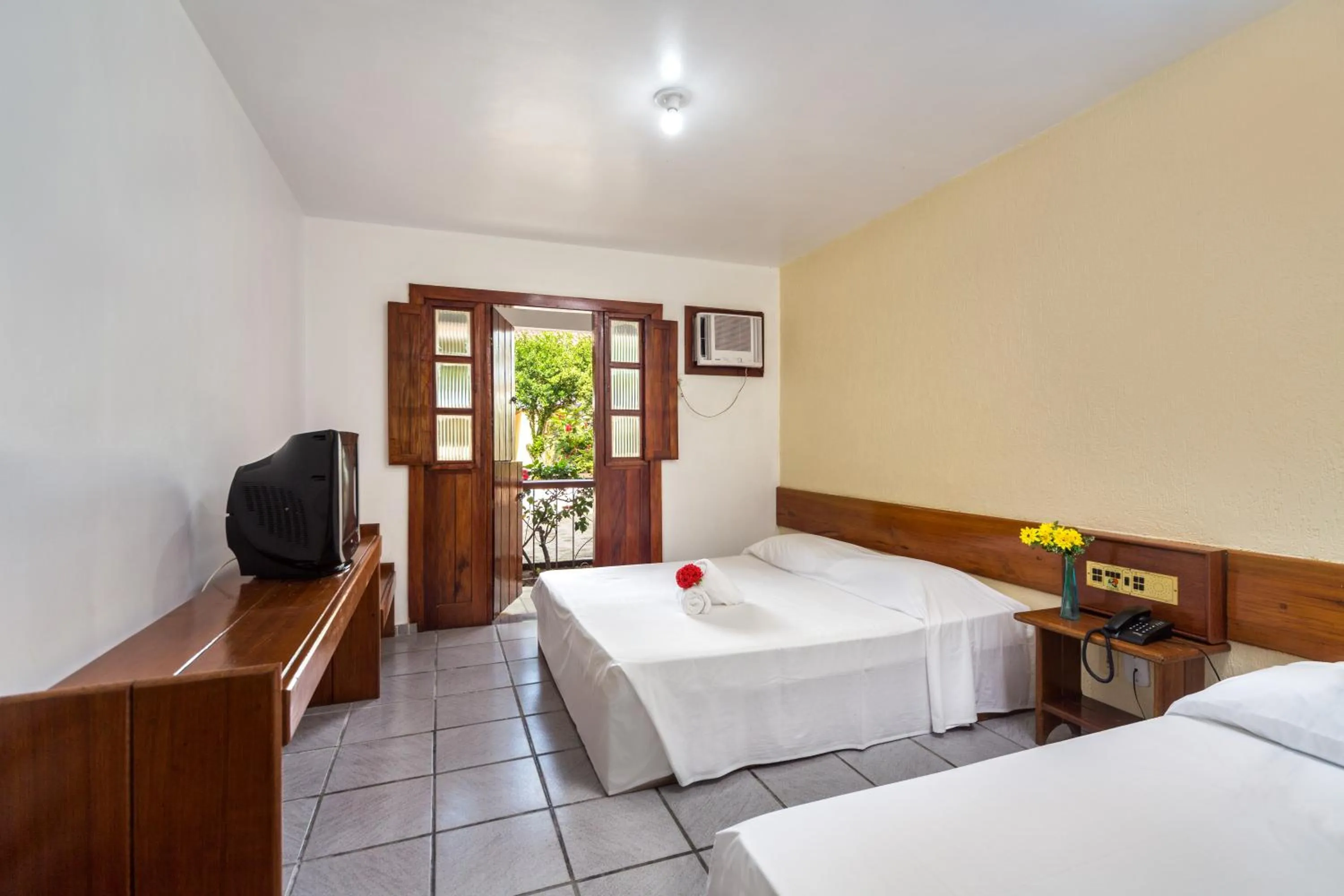 Bed in Chauã Porto Hotel