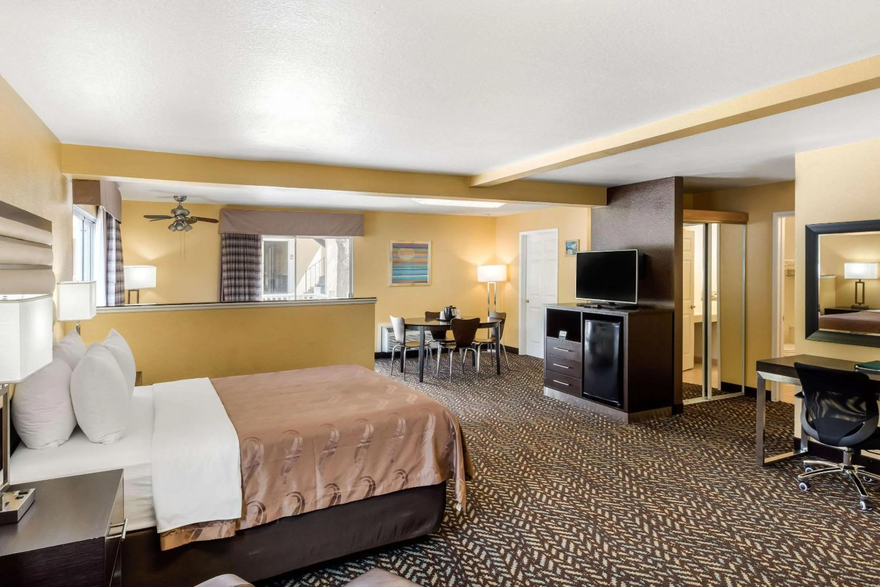 Photo of the whole room in Quality Inn & Suites Capitola By the Sea