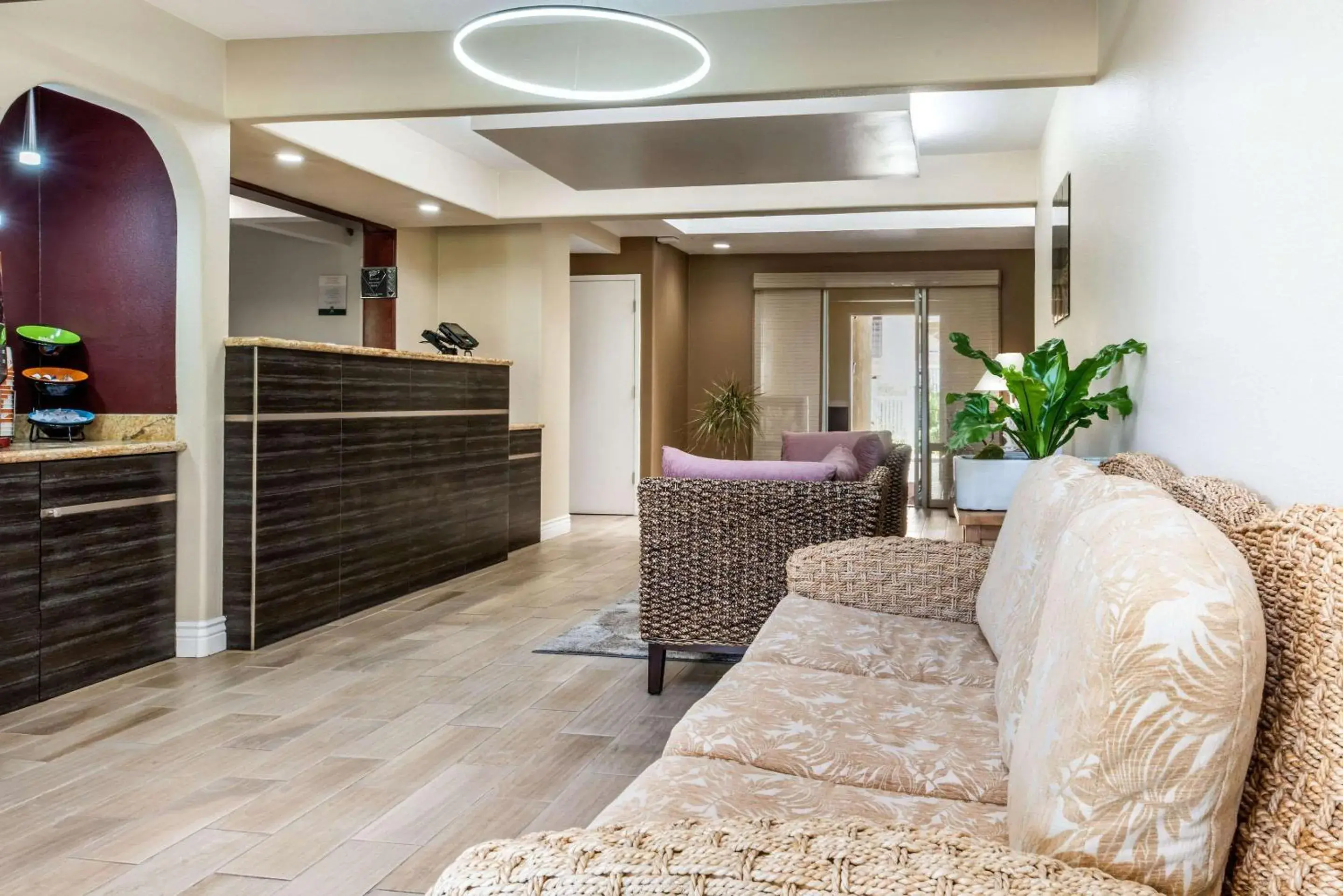 Lobby or reception in Quality Inn & Suites Capitola By the Sea Lobby or reception in Quality Inn & Suites Capitola By the Sea