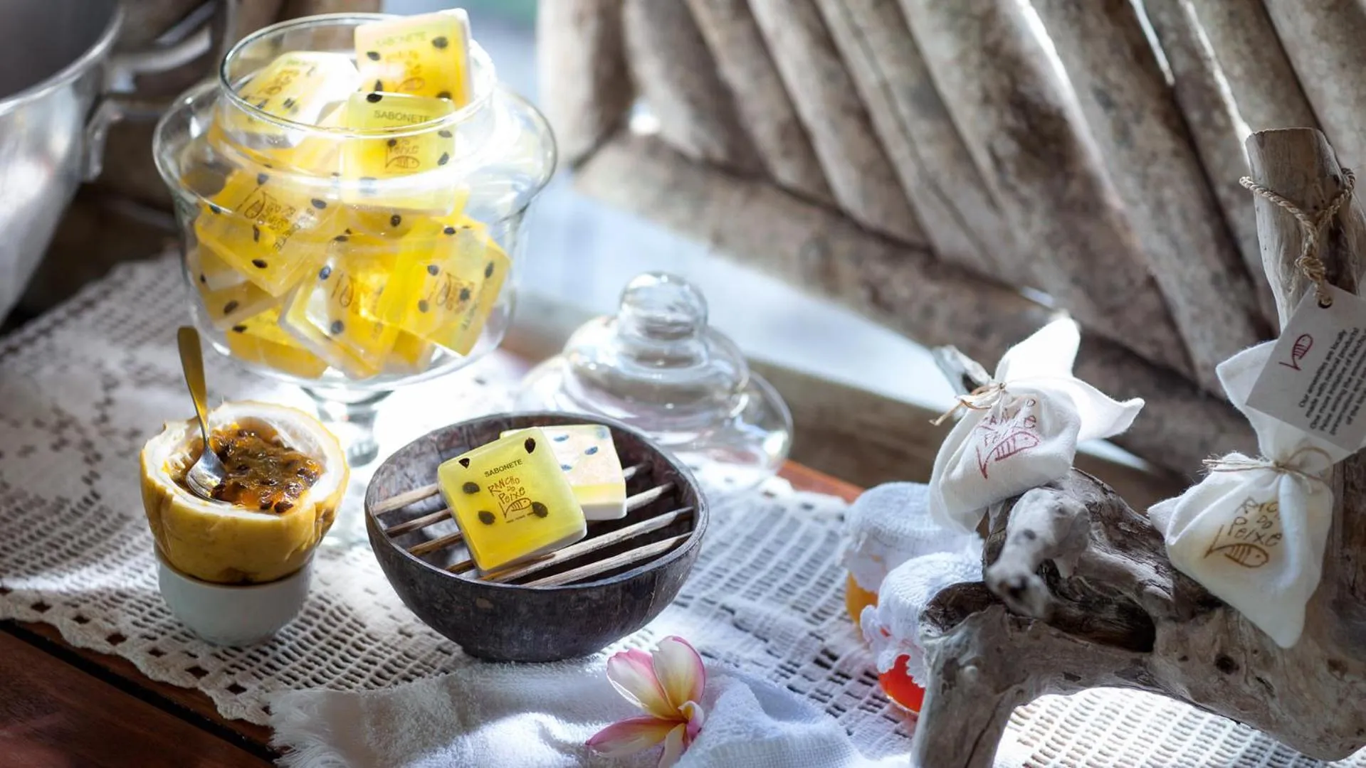 Property logo or sign in Rancho Do Peixe