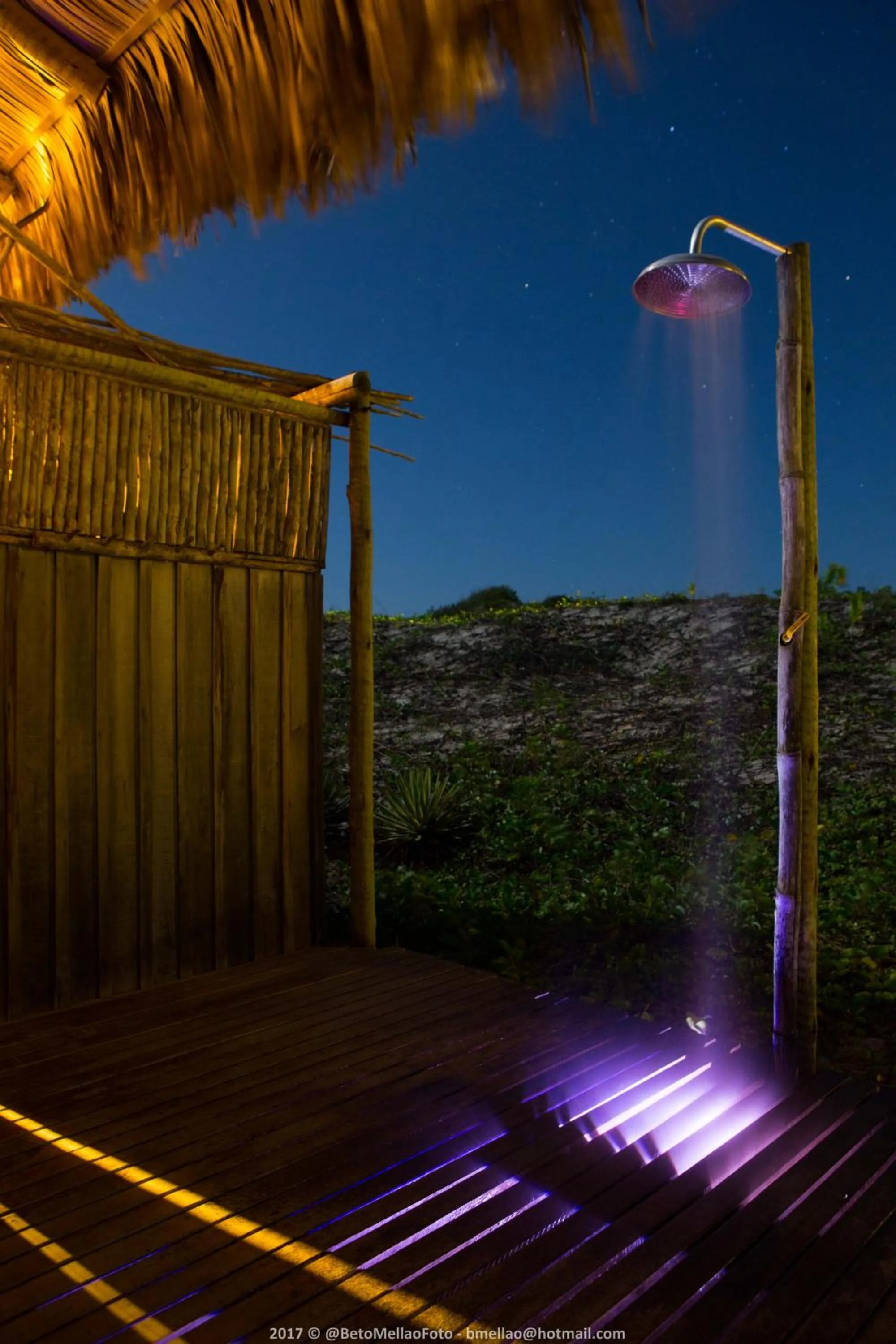 Shower in Rancho Do Peixe