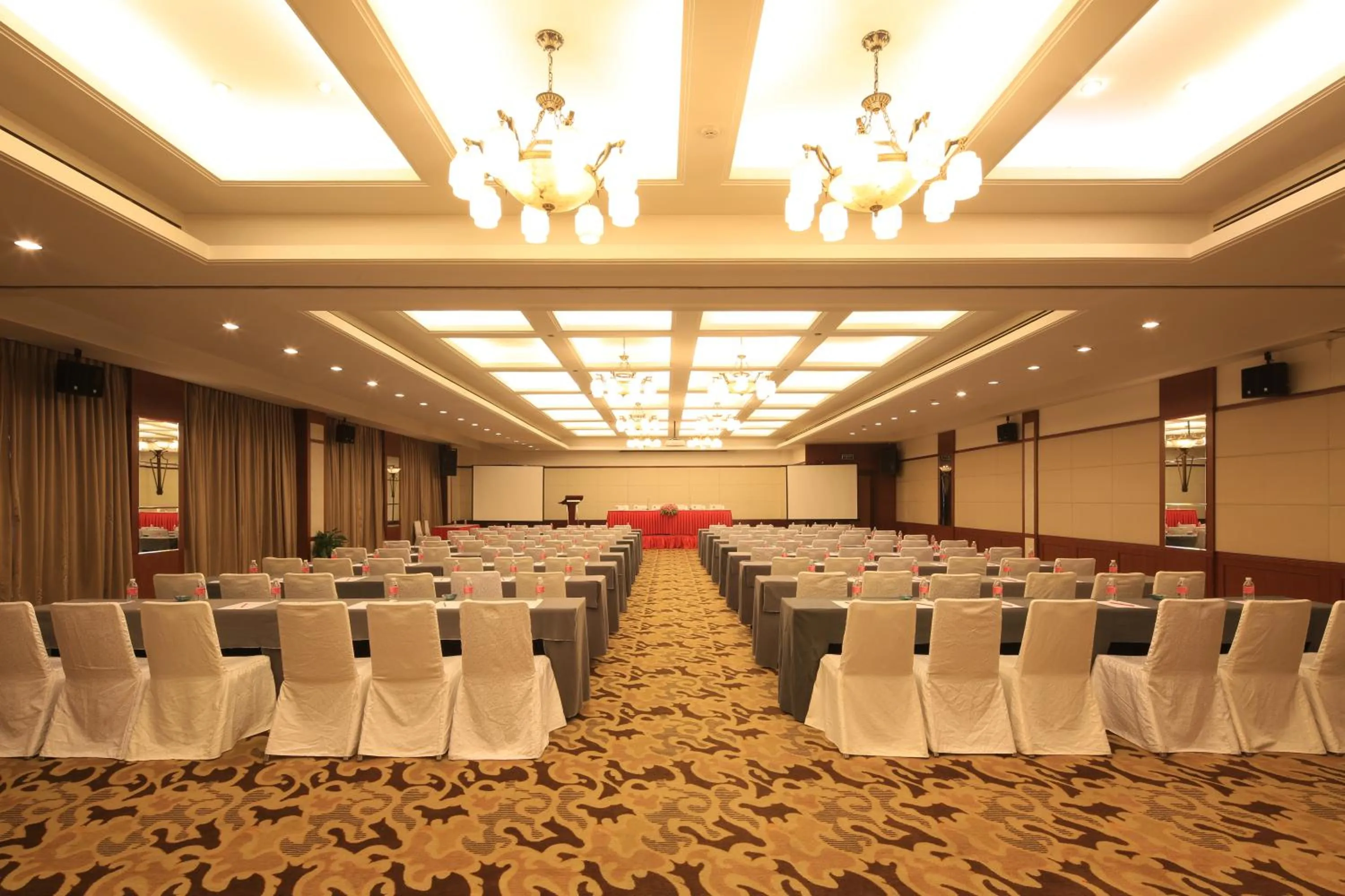 Banquet/Function facilities in Hilton Garden Inn Shanghai Caohejing Hi-Tech Park