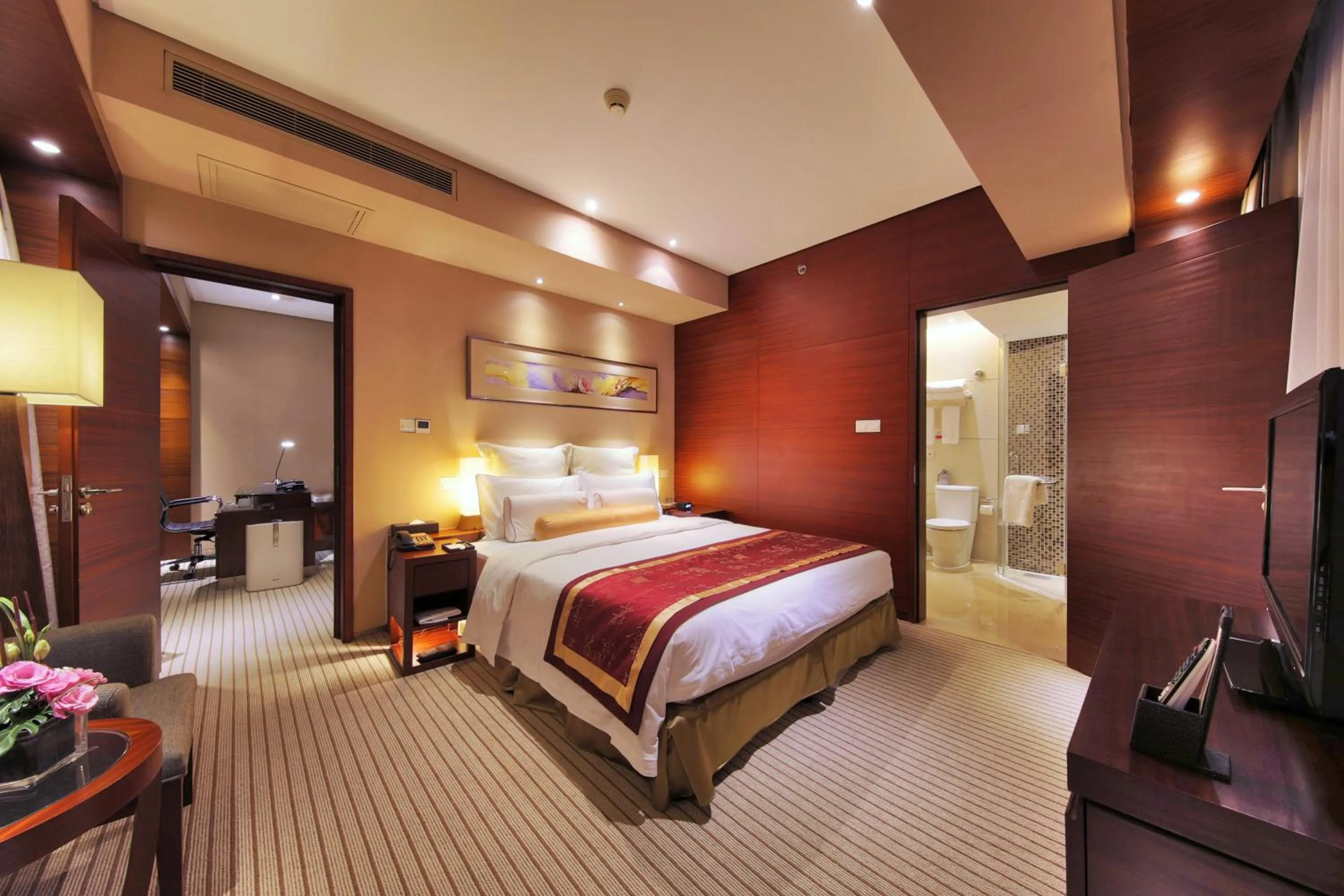 Bed in Hilton Garden Inn Shanghai Caohejing Hi-Tech Park