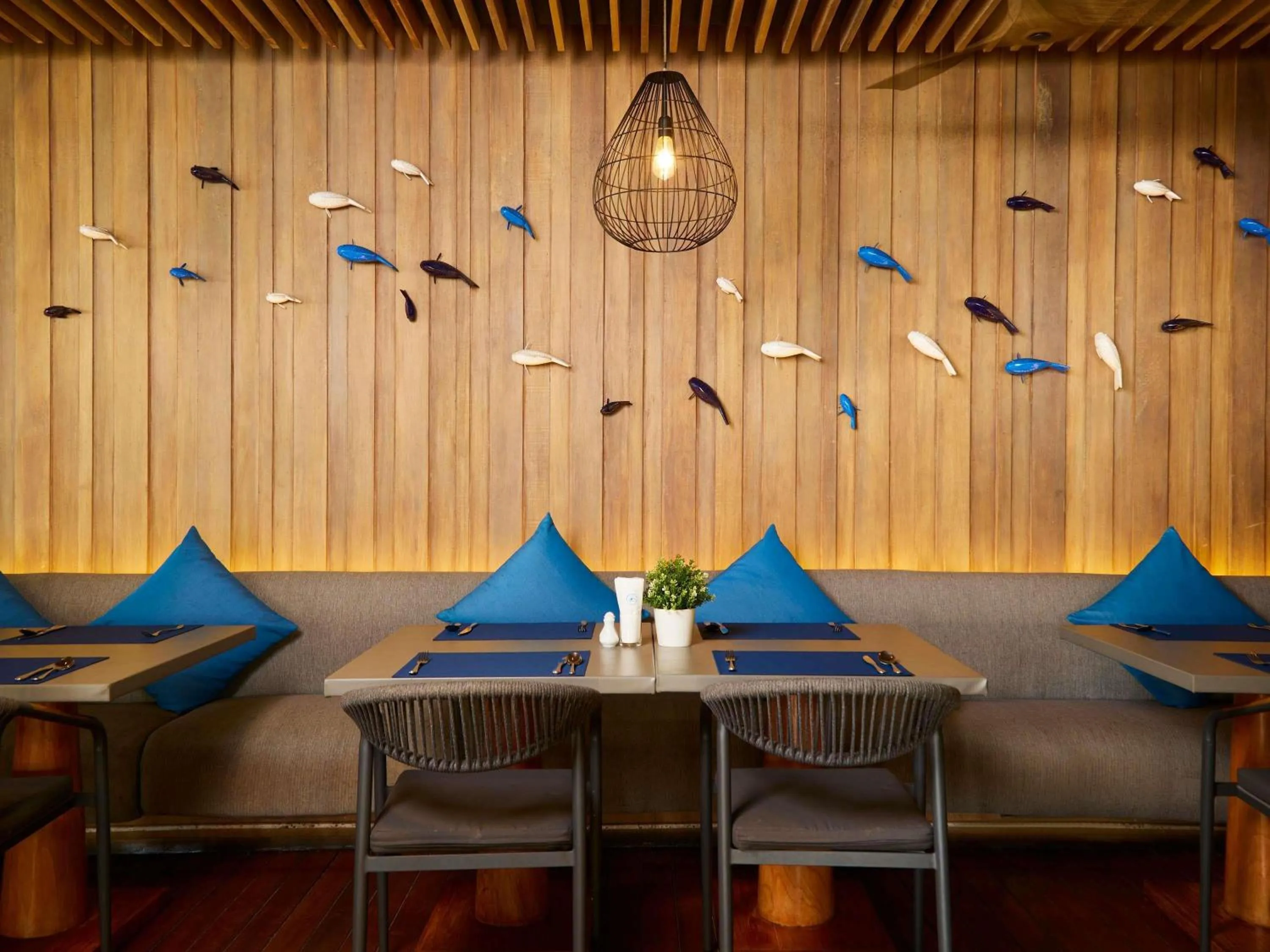 Restaurant/places to eat in Pullman Pattaya Hotel G