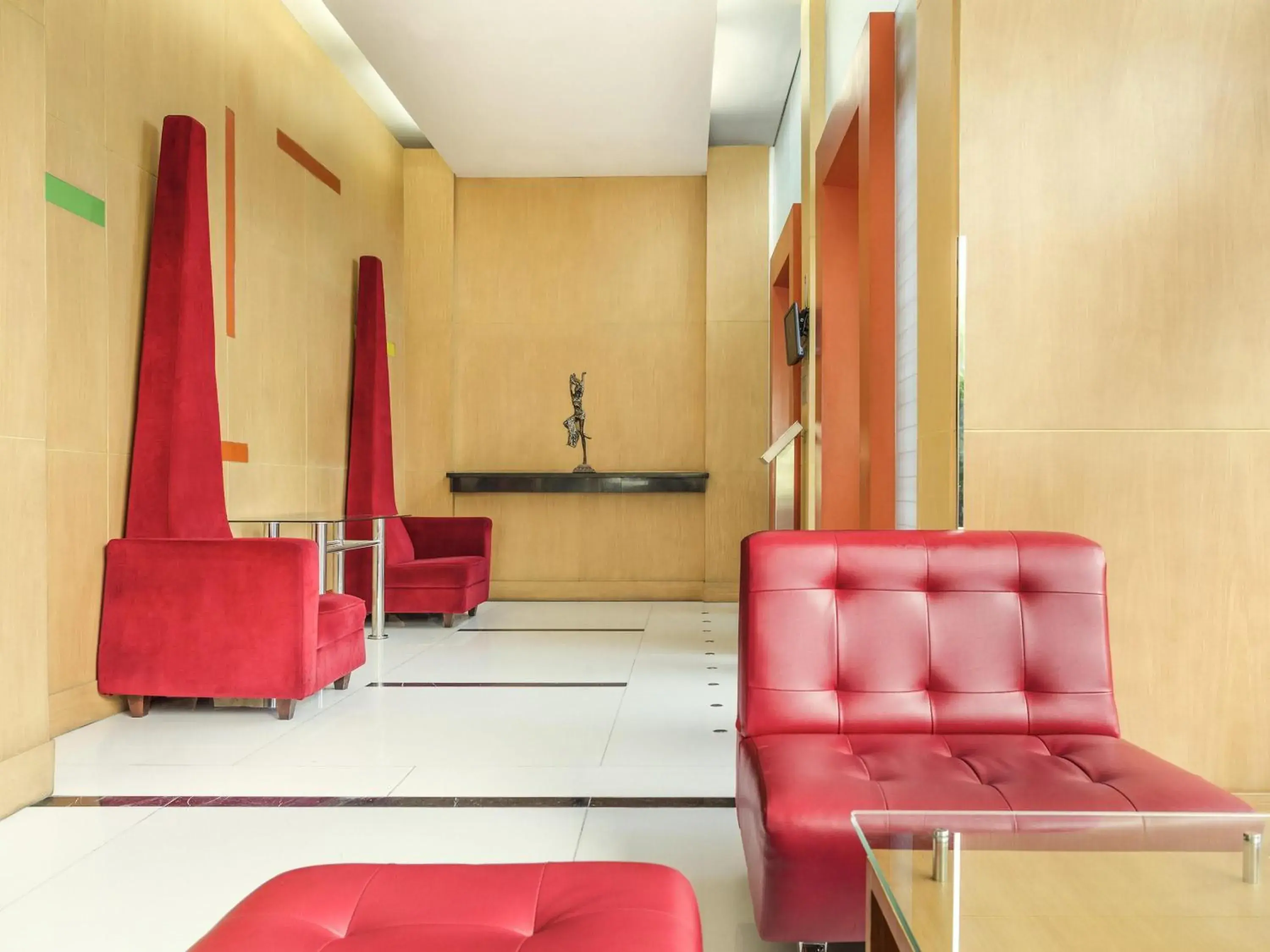 Property building in Hotel Ibis Semarang Simpang Lima Property building in Hotel Ibis Semarang Simpang Lima