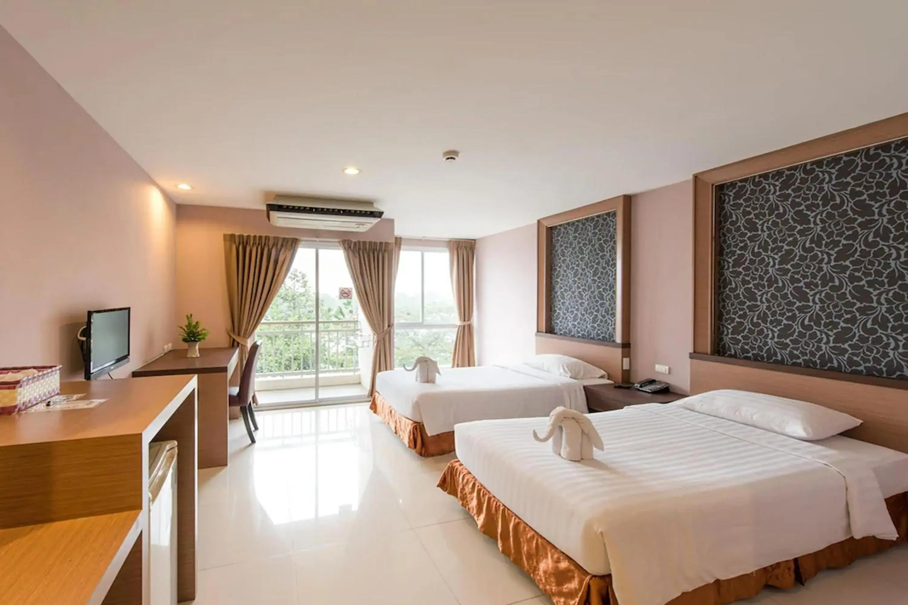 Bedroom, Bed in Eastiny Resort & Spa